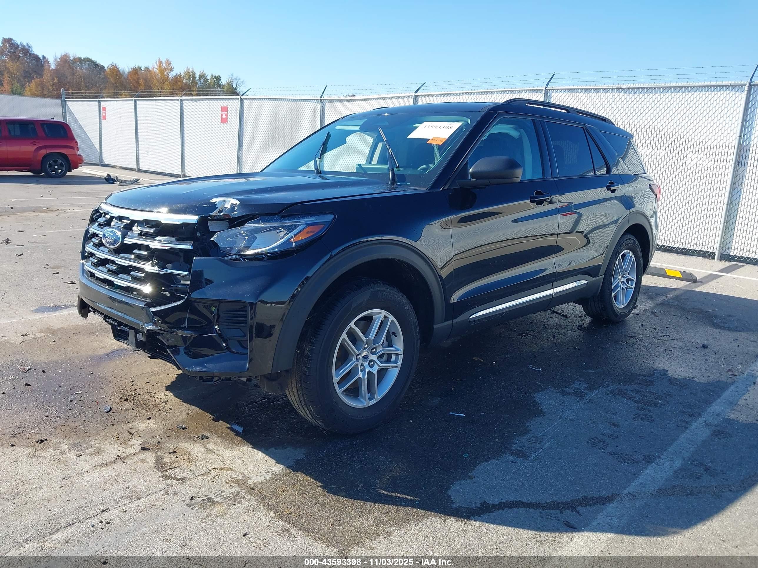 FORD EXPLORER image 2