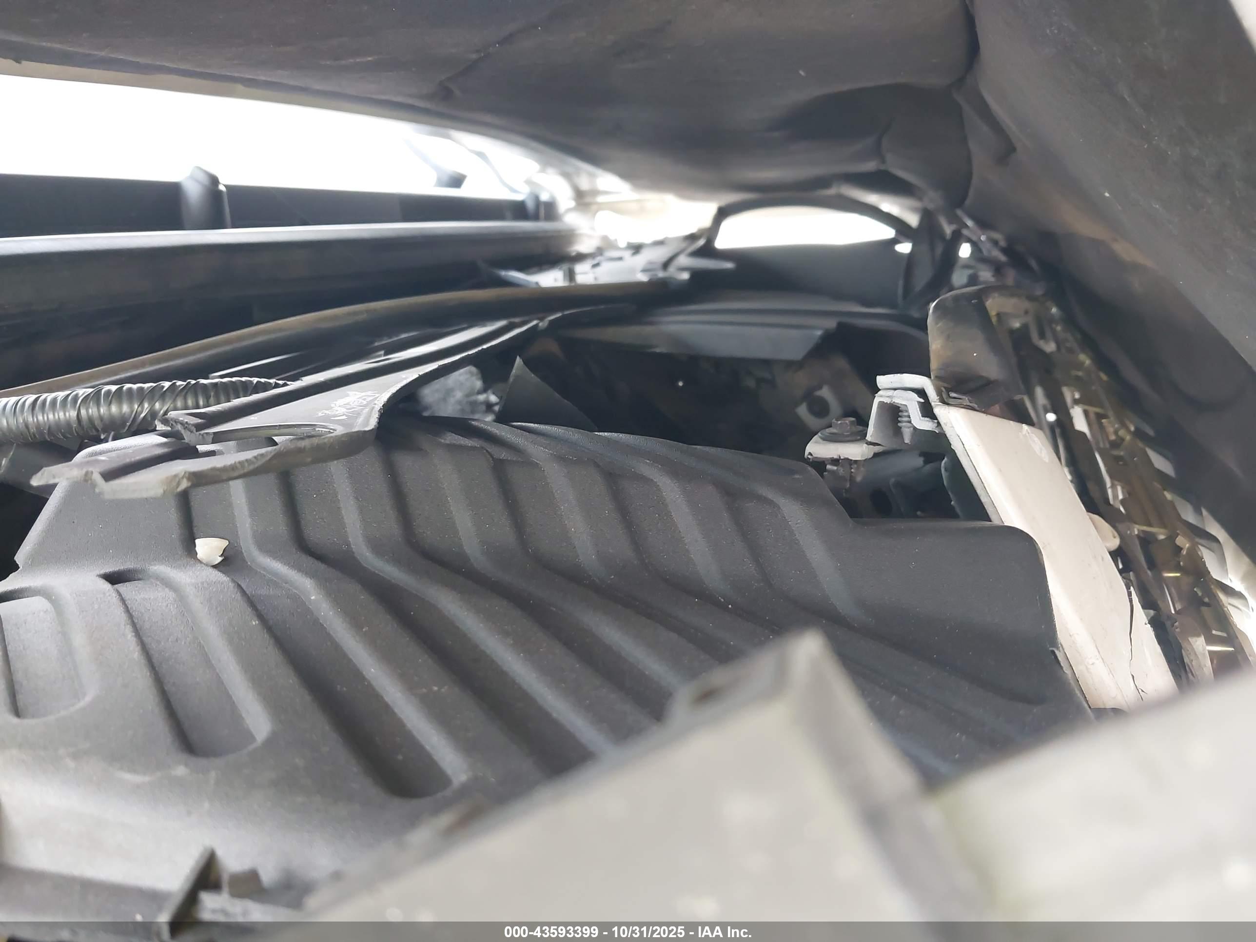 BUICK LACROSSE image 10