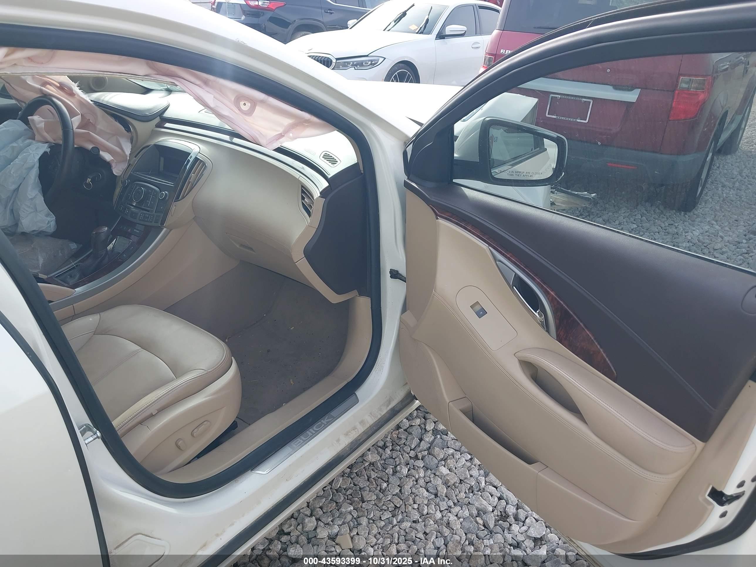 BUICK LACROSSE image 5