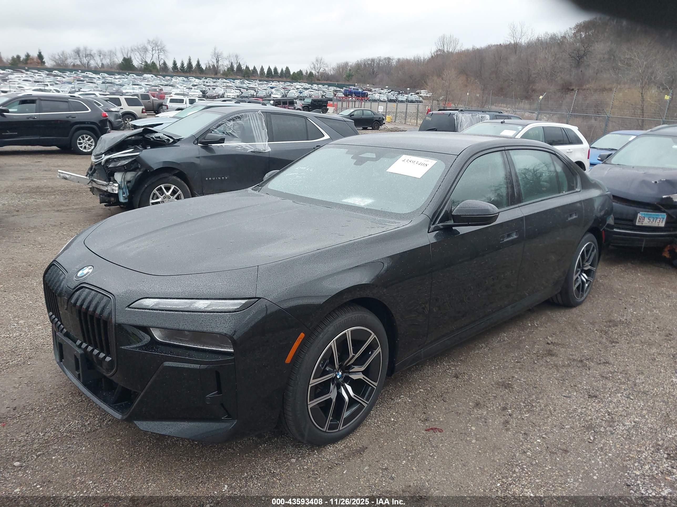 BMW 760I image 2