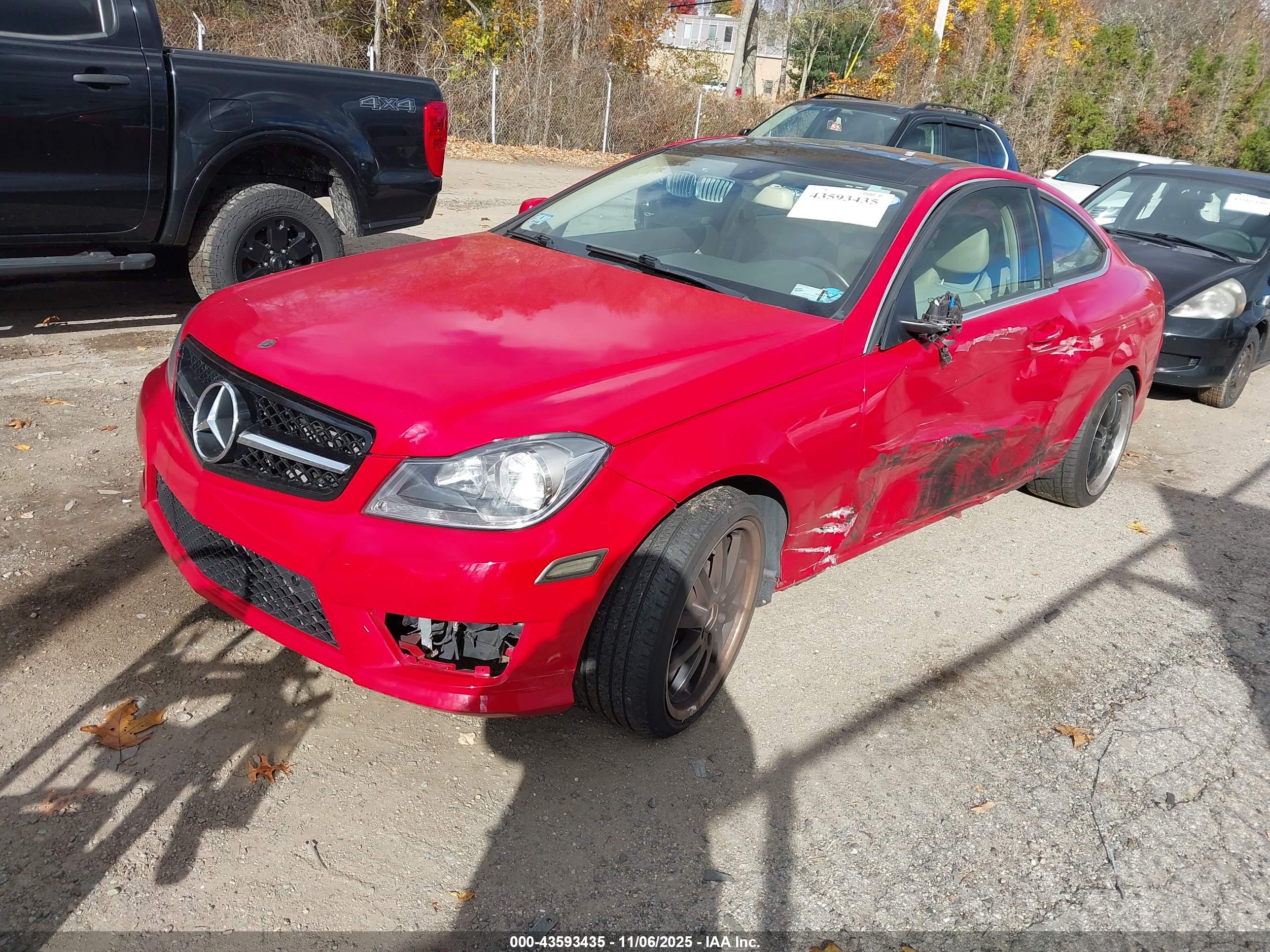 MERCEDES-BENZ C image 2