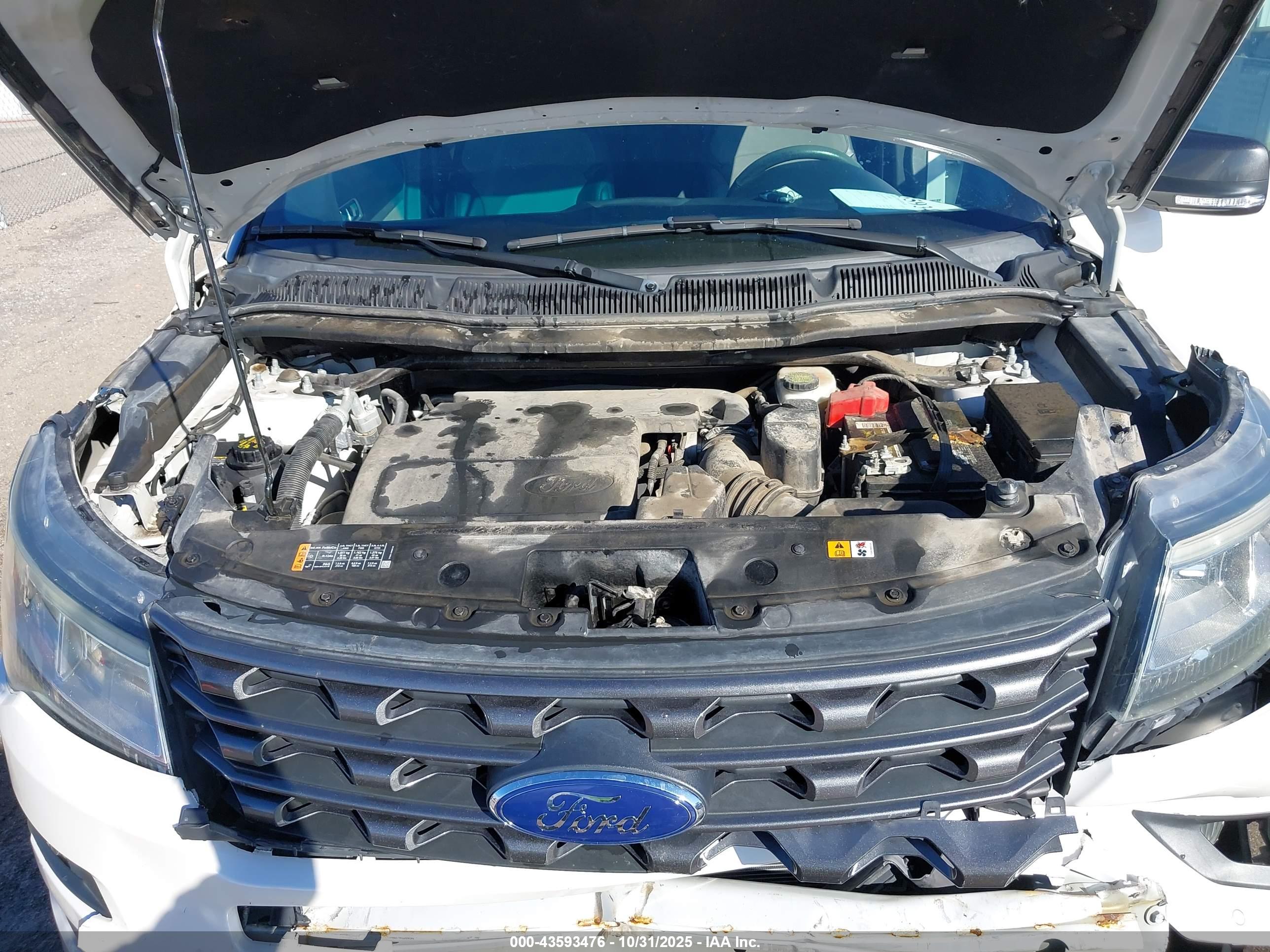 FORD EXPLORER image 10