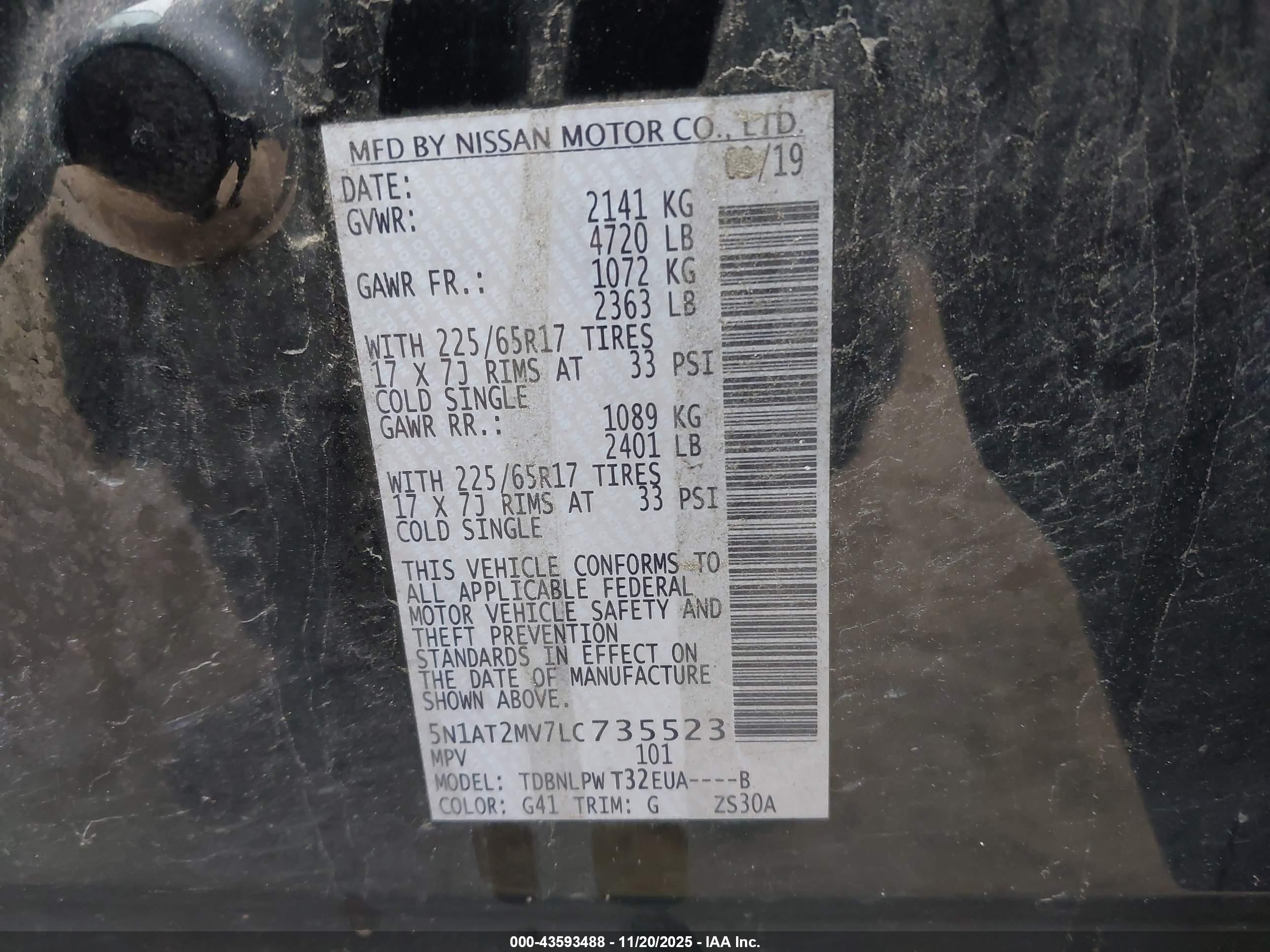 NISSAN ROGUE image 9