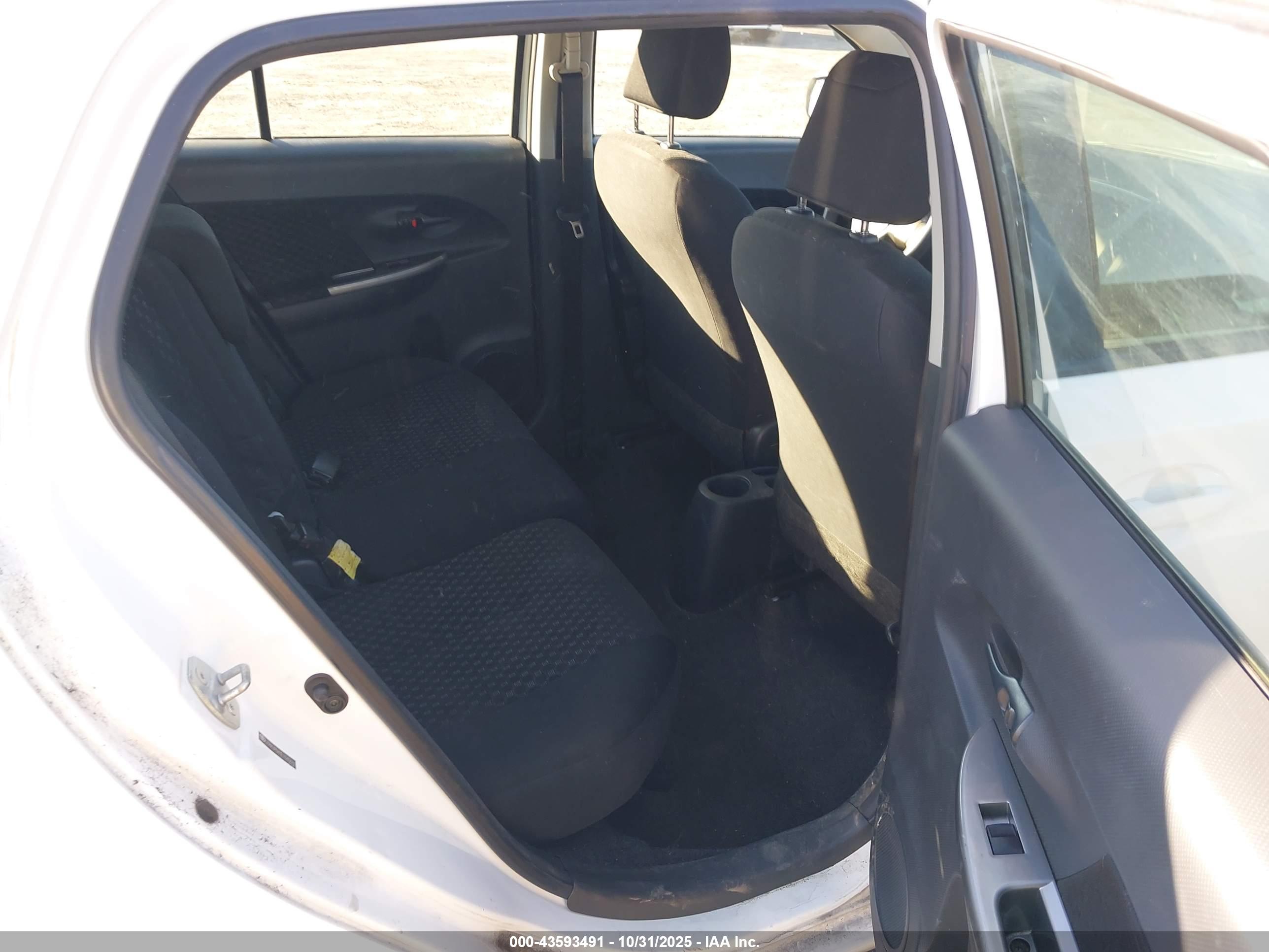 SCION XD image 8