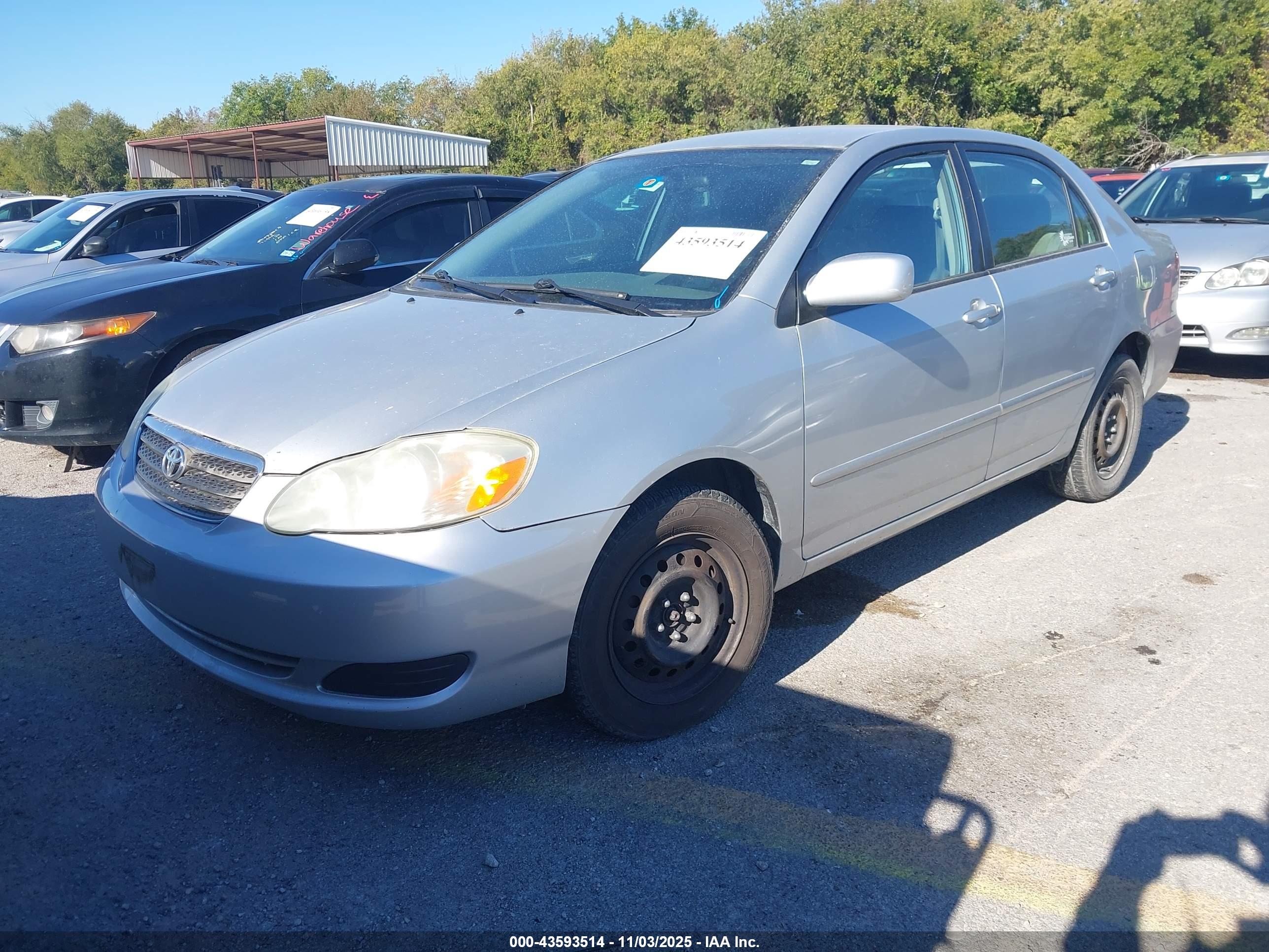 TOYOTA COROLLA image 2