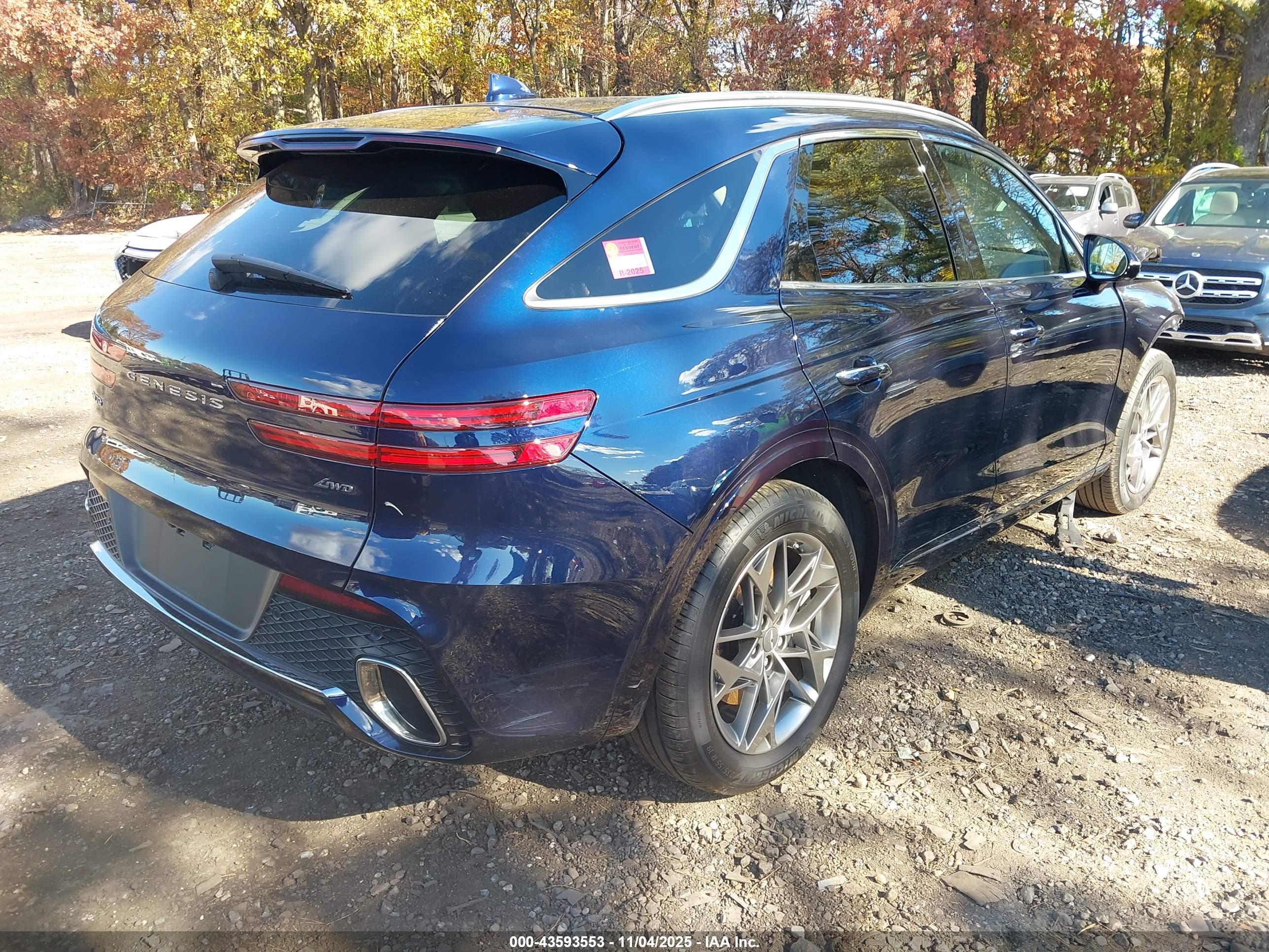 GENESIS GV70 image 4