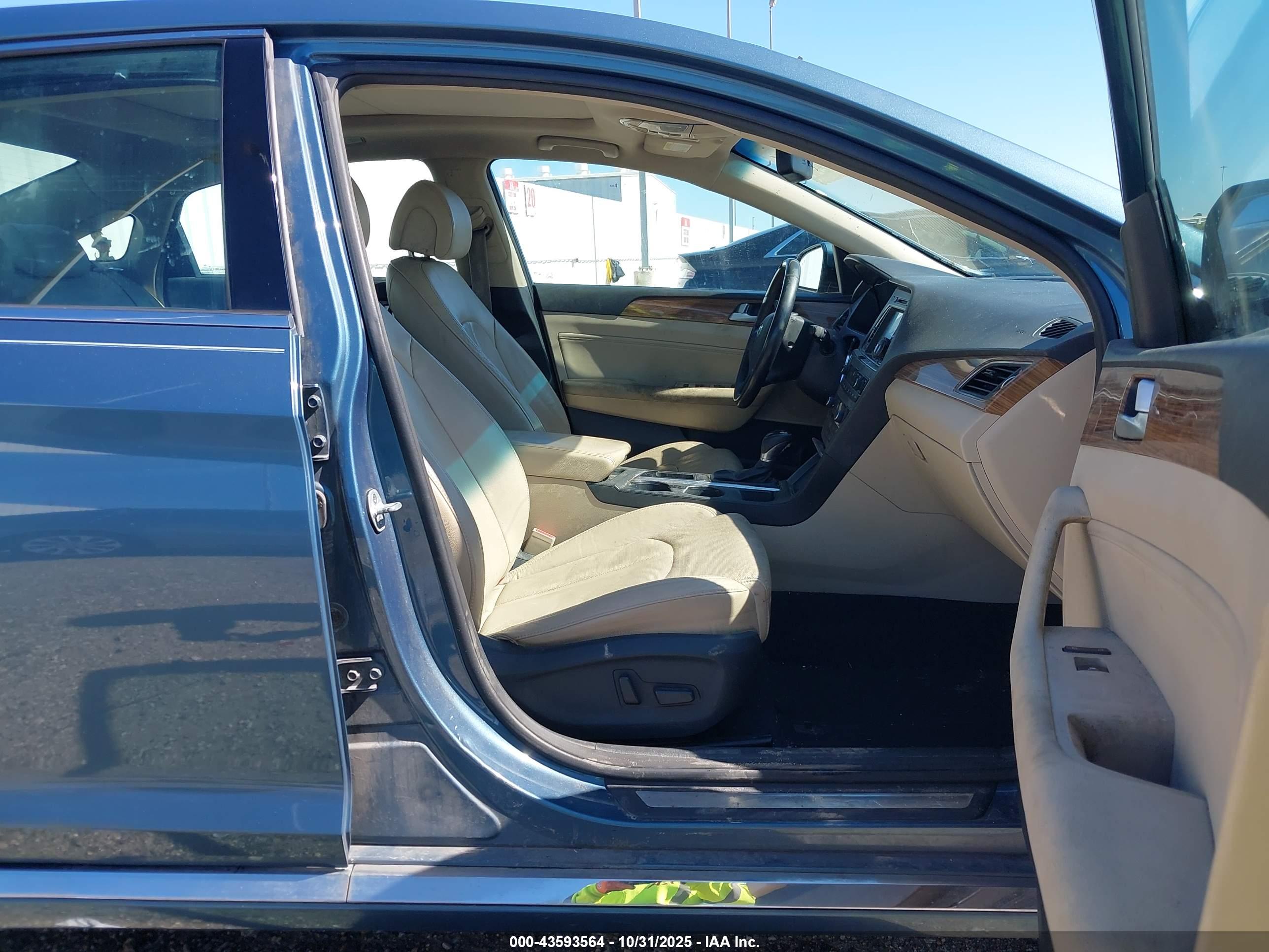 HYUNDAI SONATA image 5