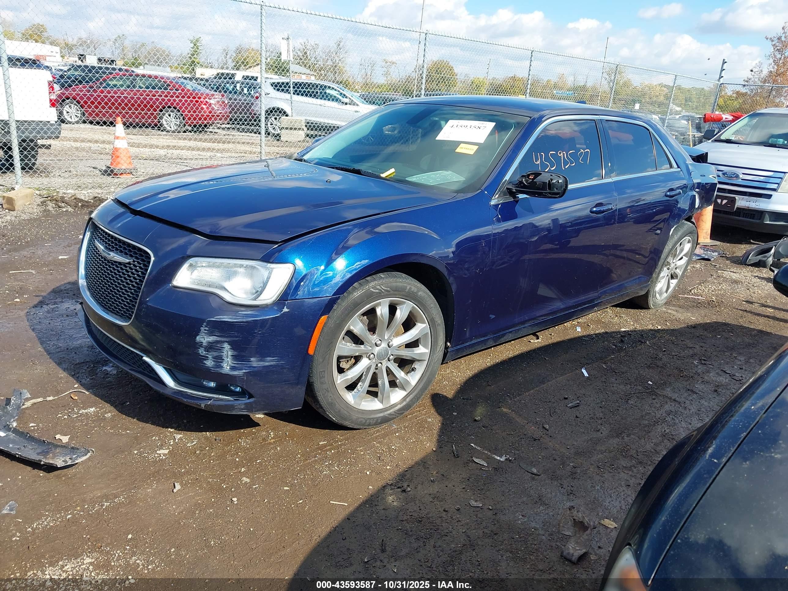 CHRYSLER 300 image 2