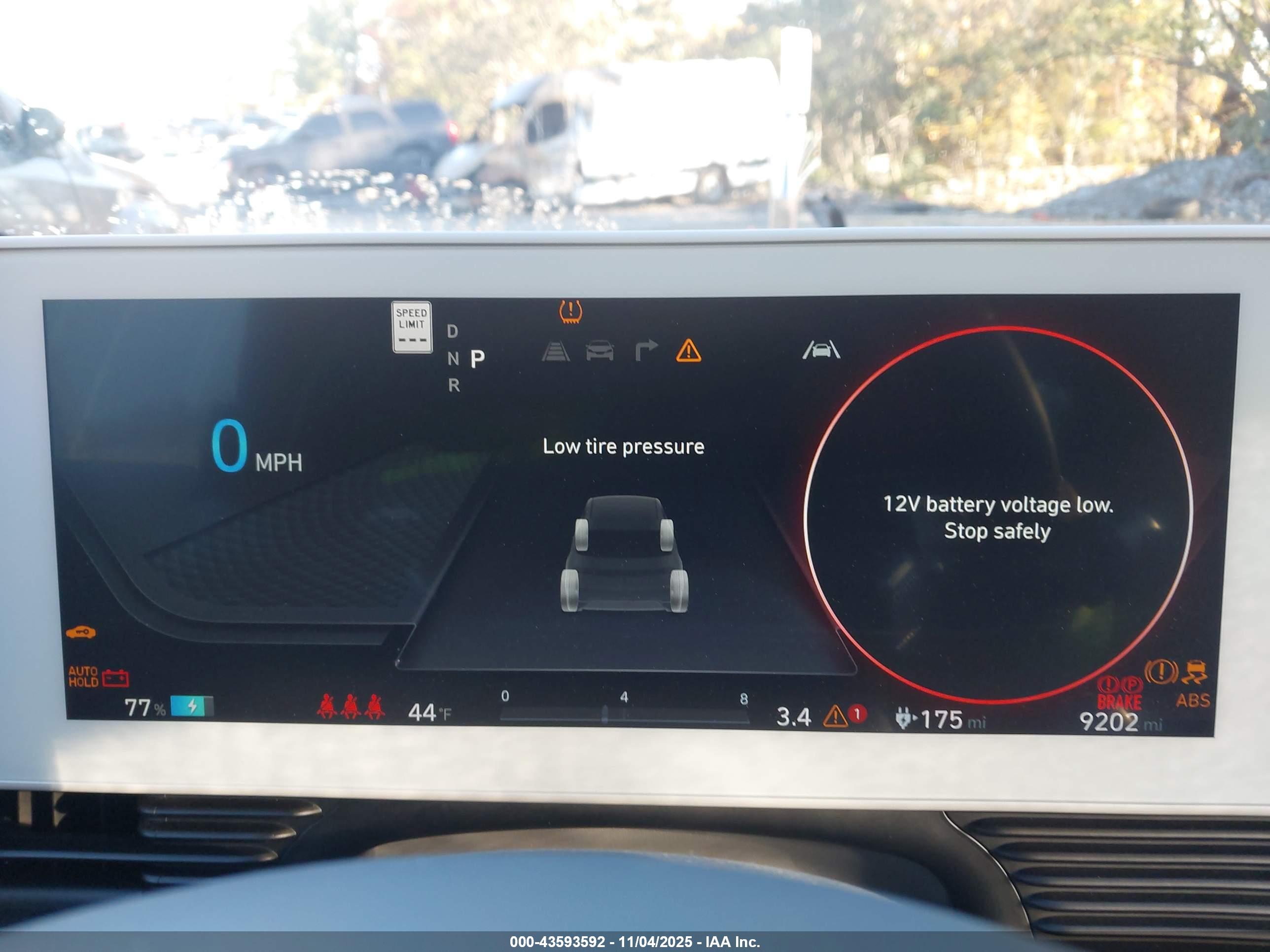 HYUNDAI IONIQ image 7