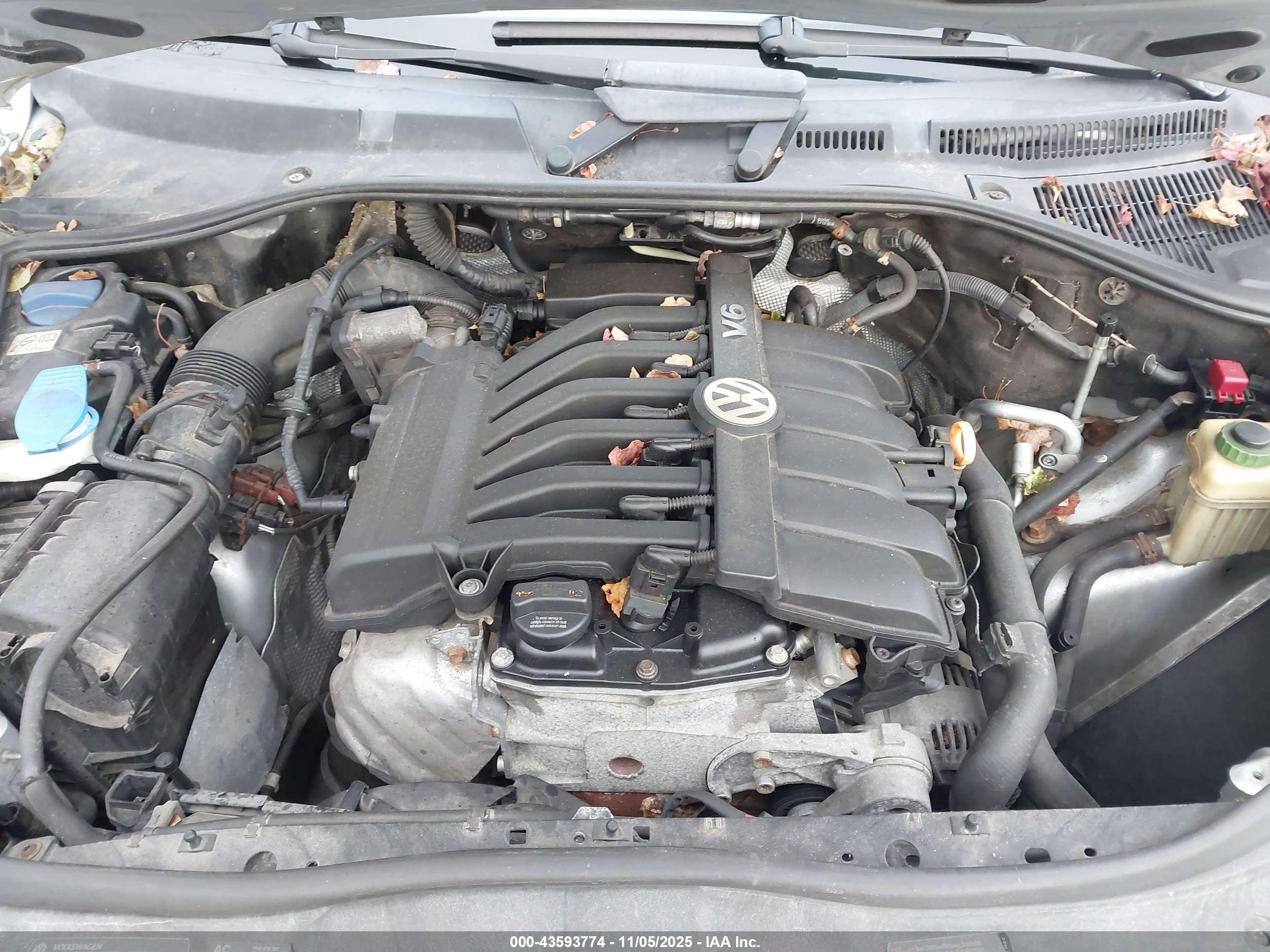 VOLKSWAGEN TOUAREG image 10
