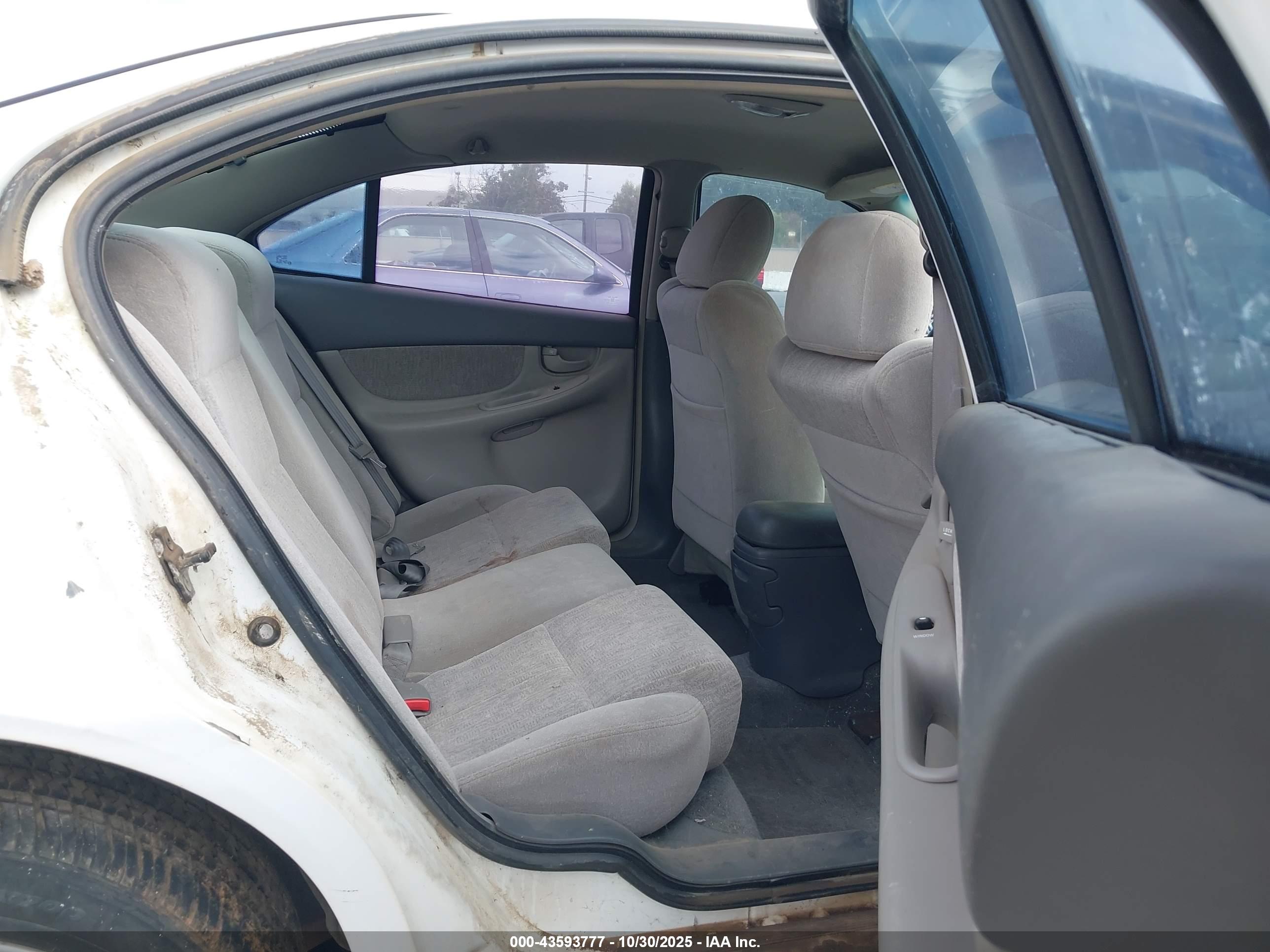 OLDSMOBILE ALERO image 8