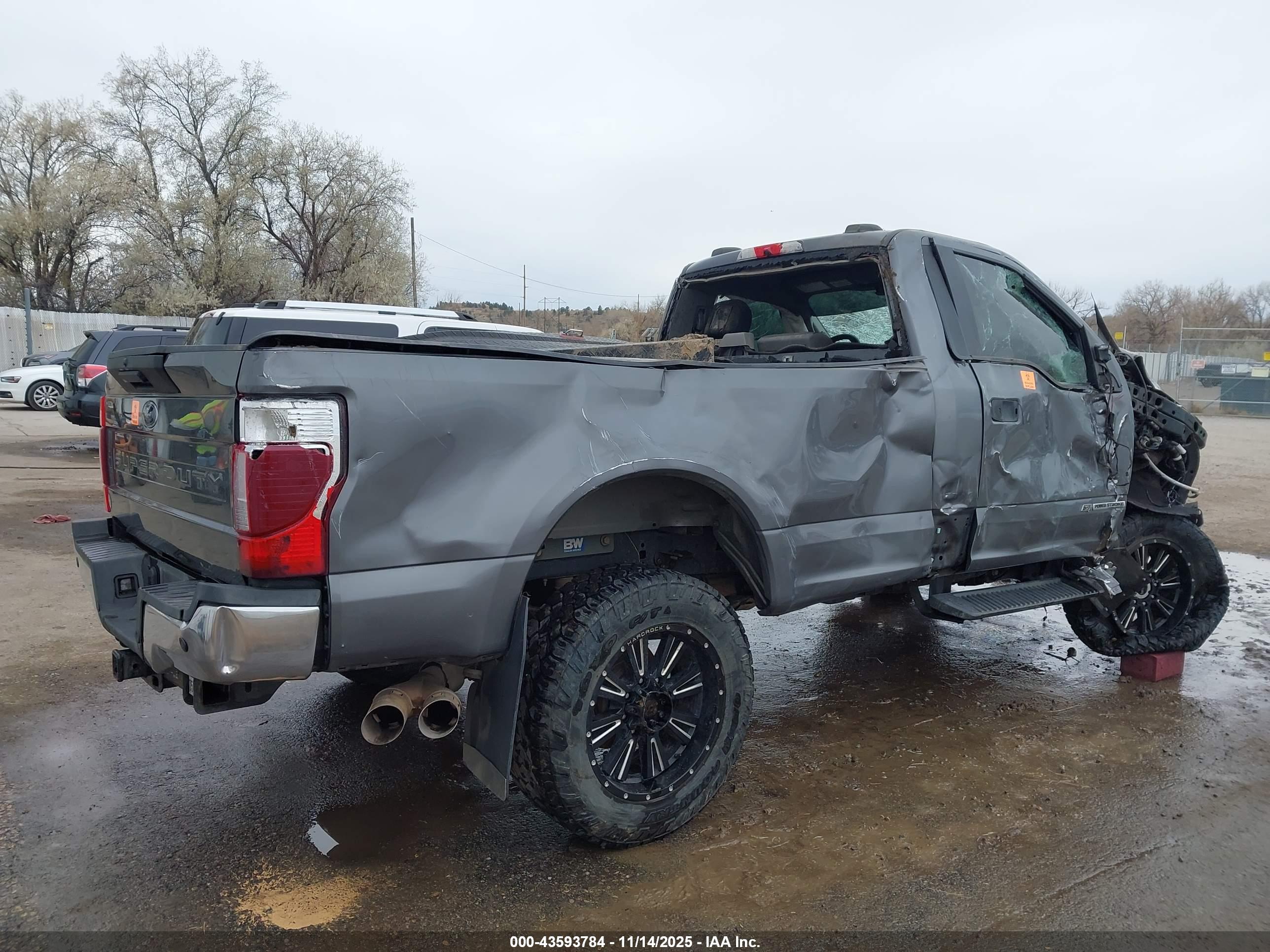 FORD F-350 image 4