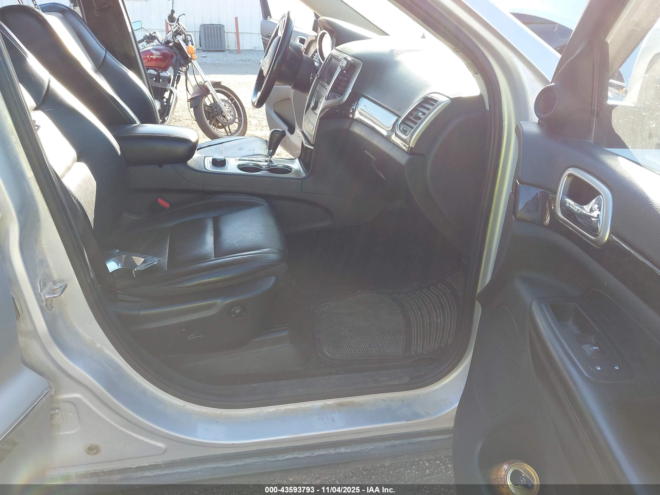 JEEP GRAND image 5