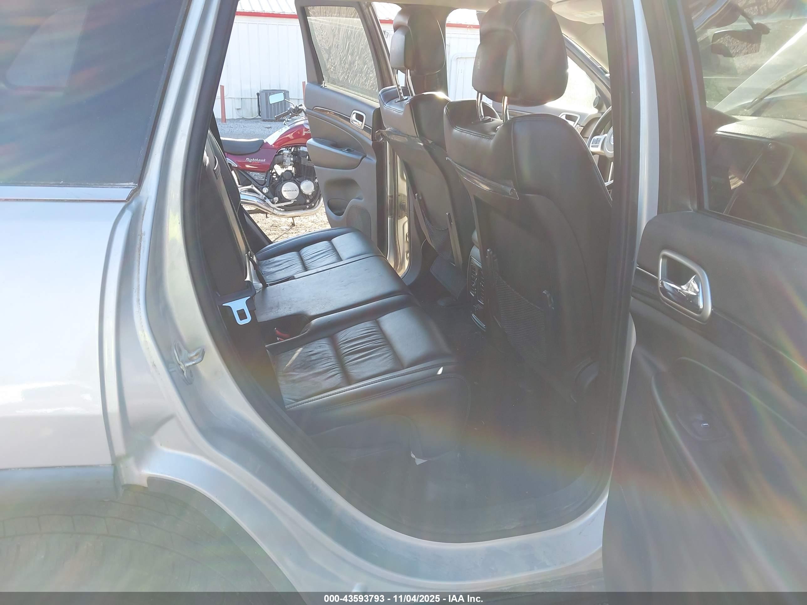 JEEP GRAND image 8