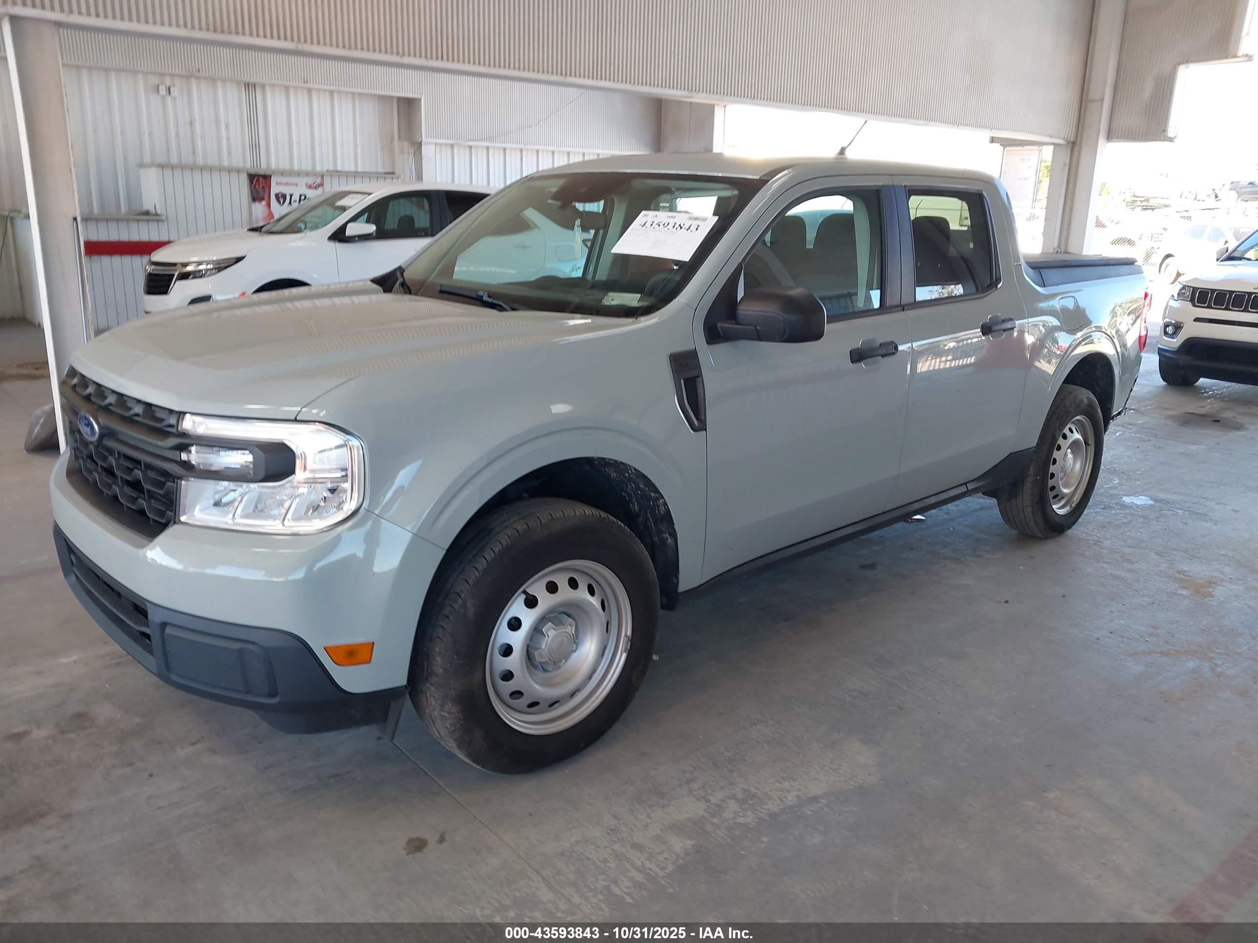 FORD MAVERICK image 2