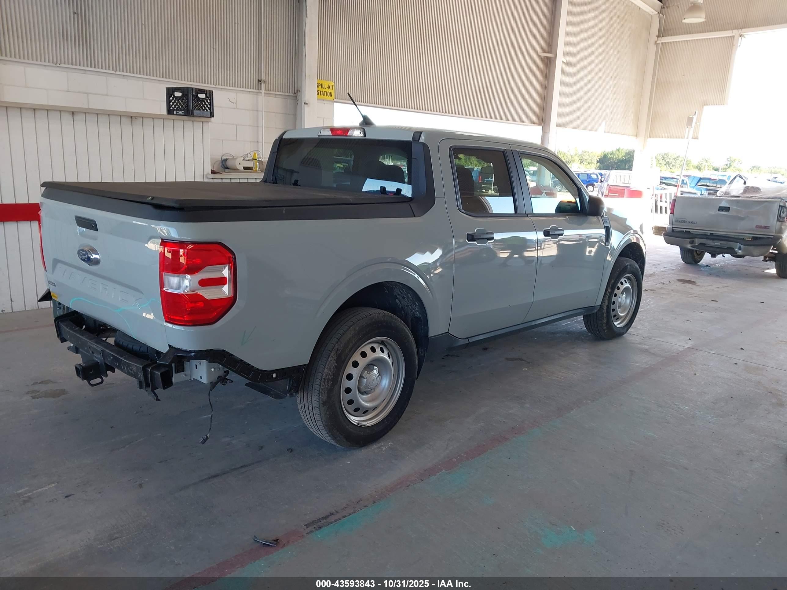 FORD MAVERICK image 4