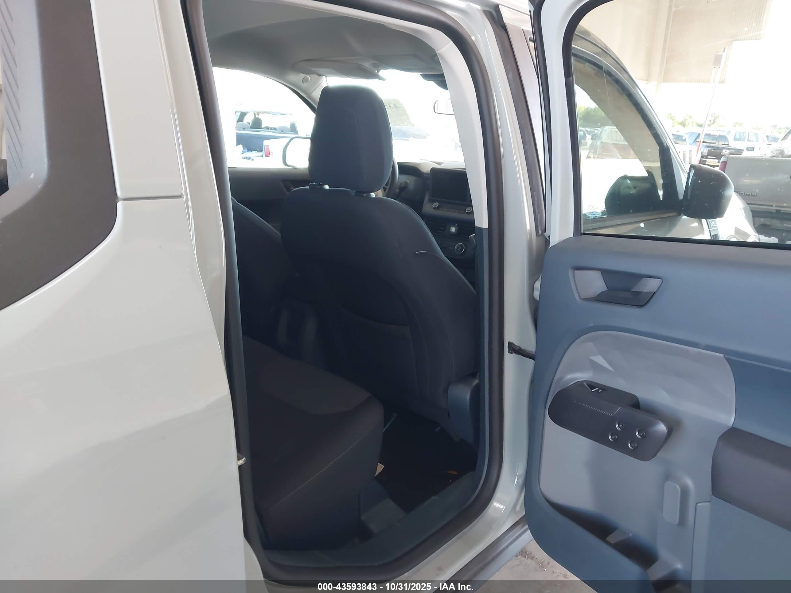 FORD MAVERICK image 8