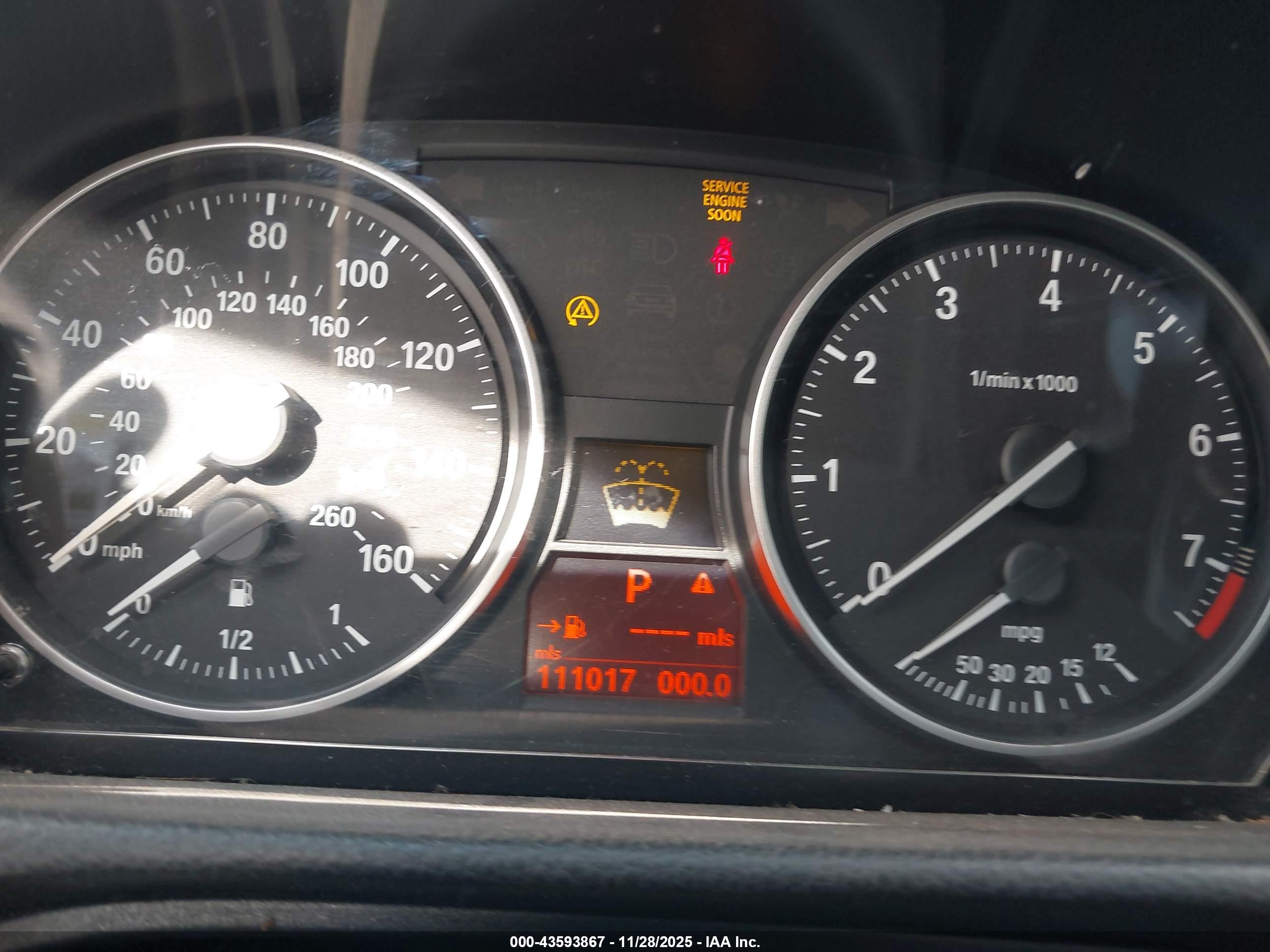 BMW 328I image 7