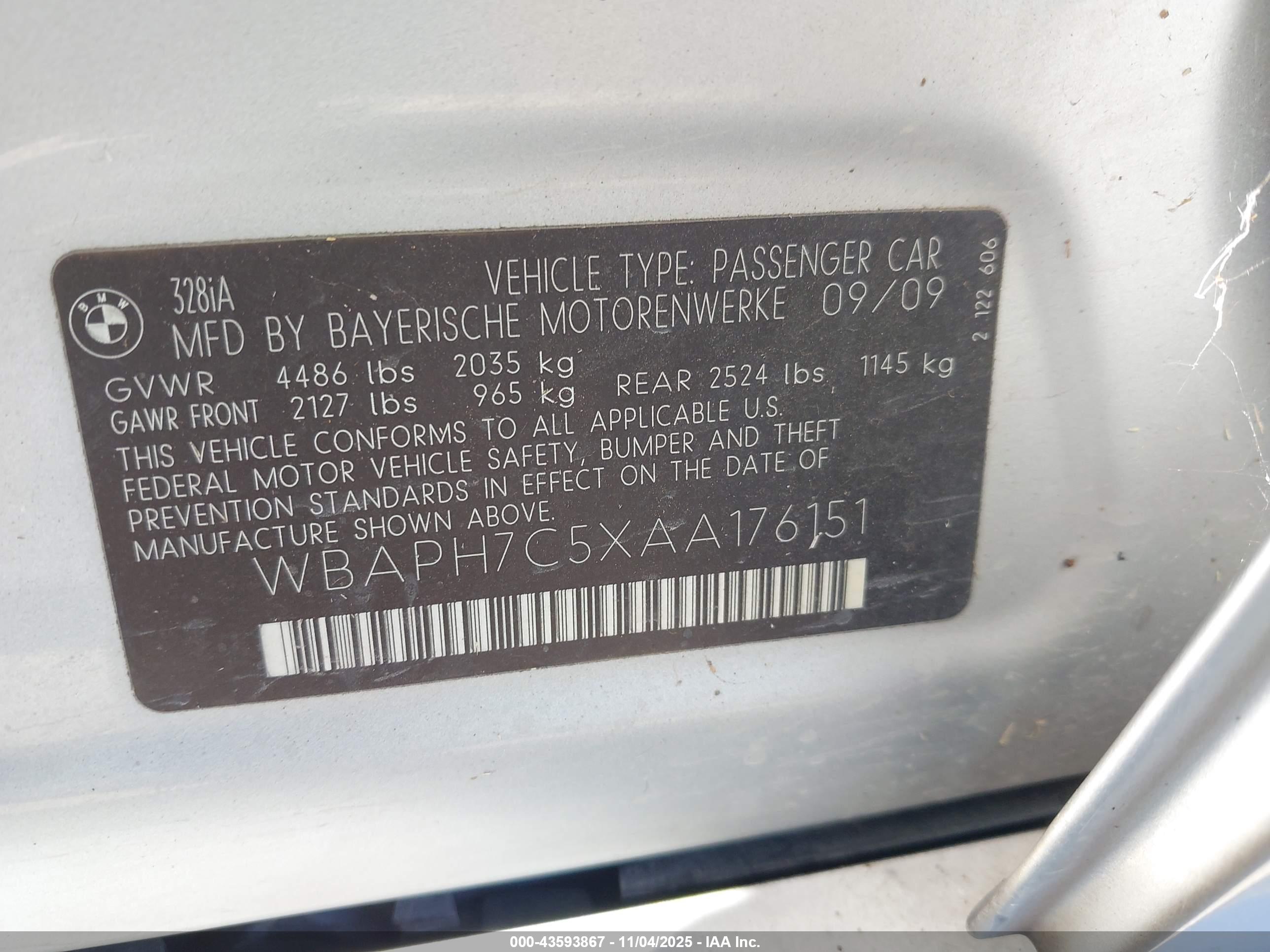 BMW 328I image 9