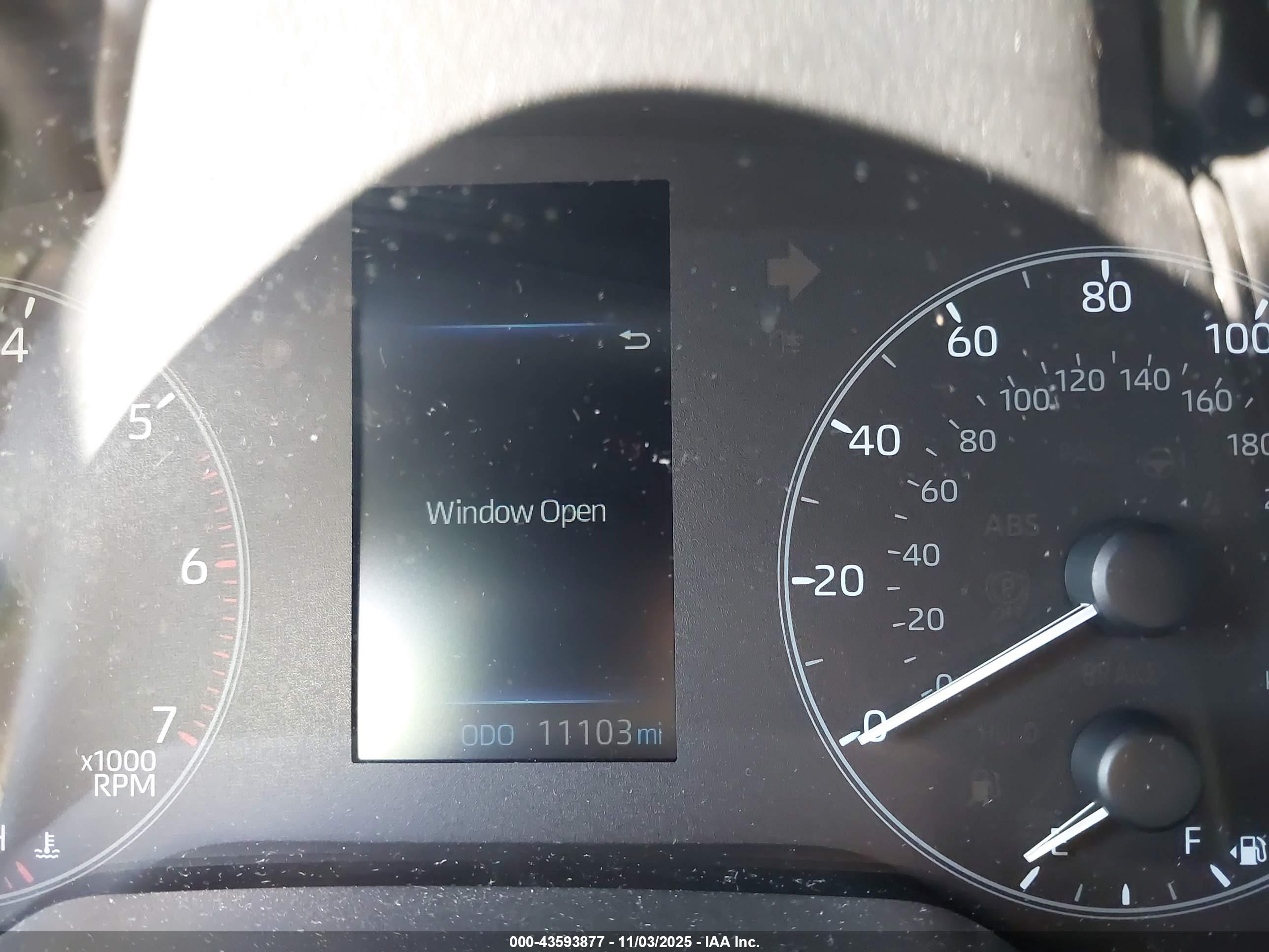 TOYOTA COROLLA image 7