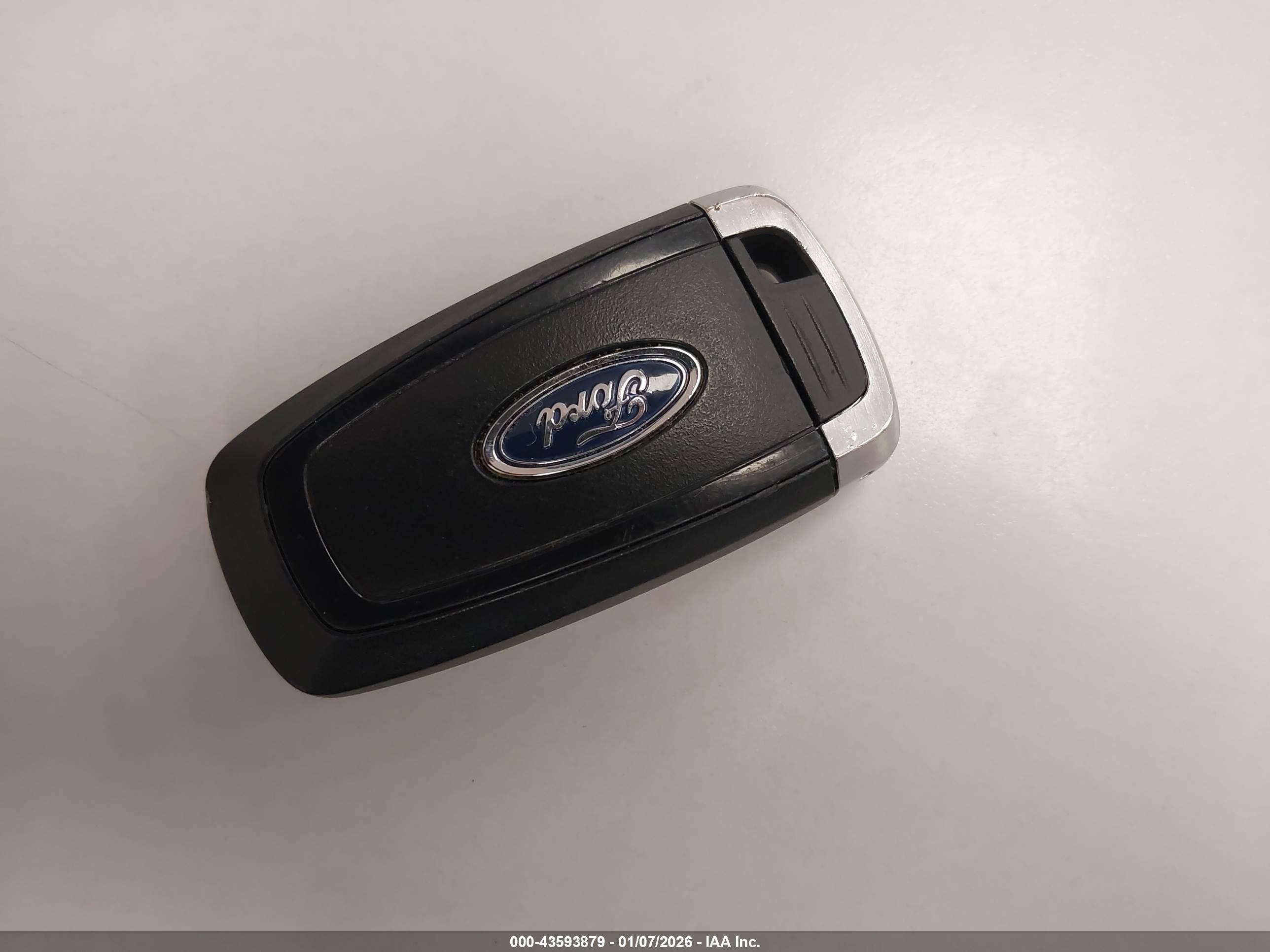 FORD EXPLORER image 11