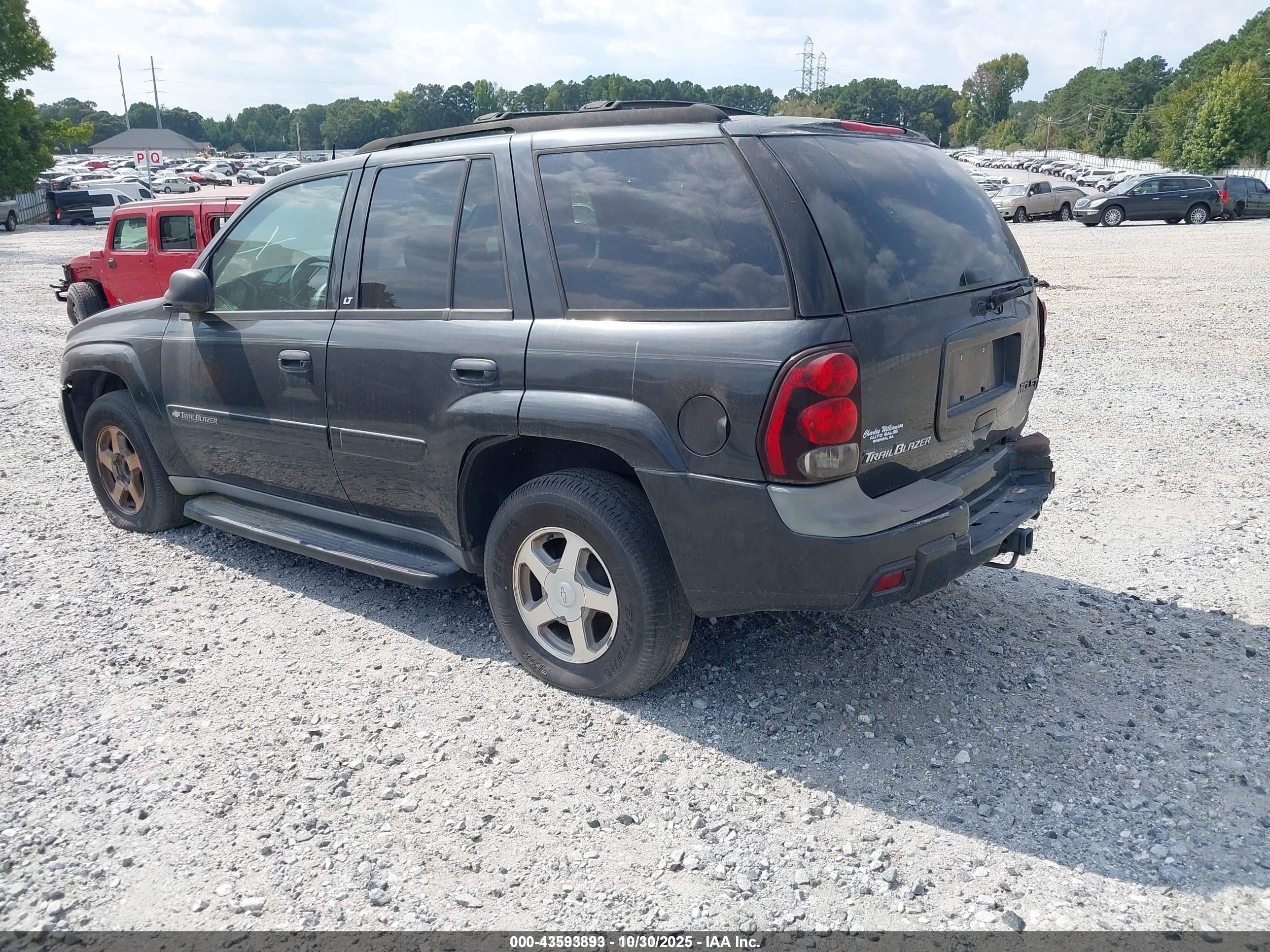 CHEVROLET TRAILBLAZER image 3