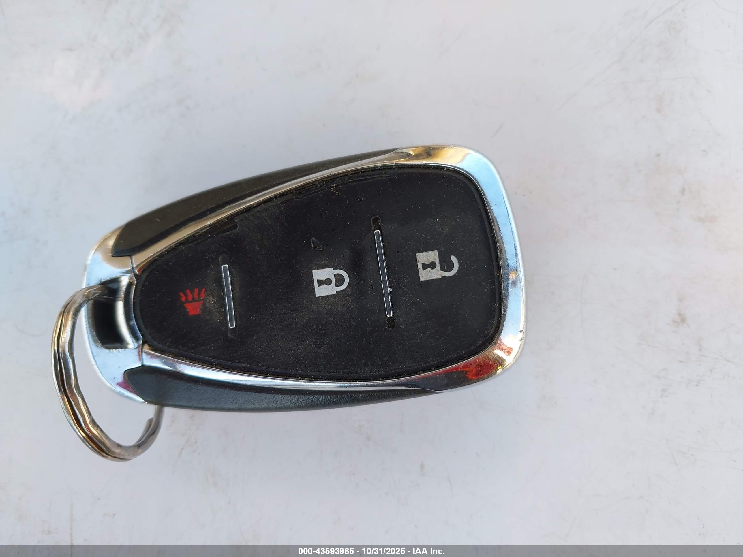 CHEVROLET EQUINOX image 11