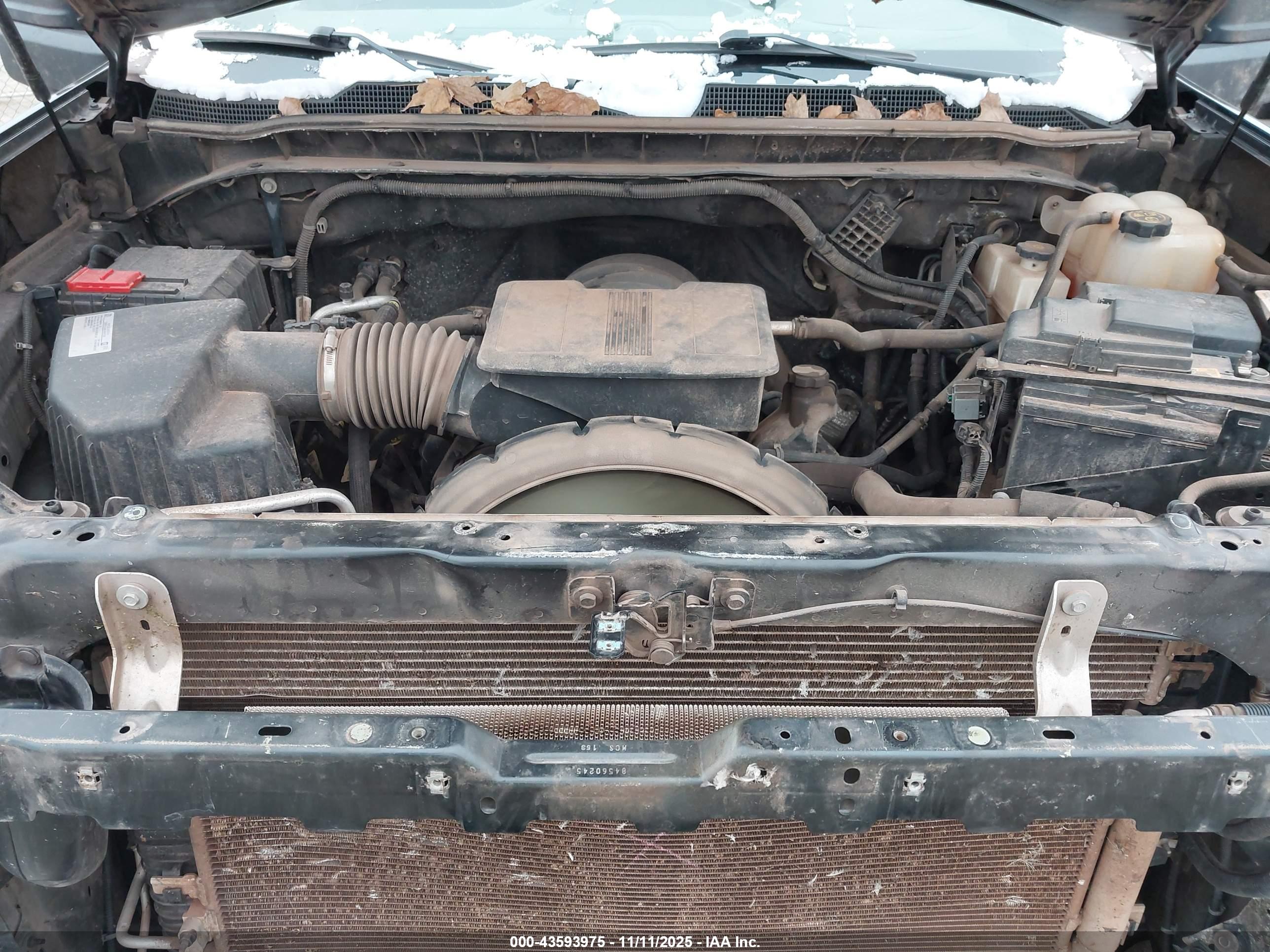 CHEVROLET SILVERADO image 10