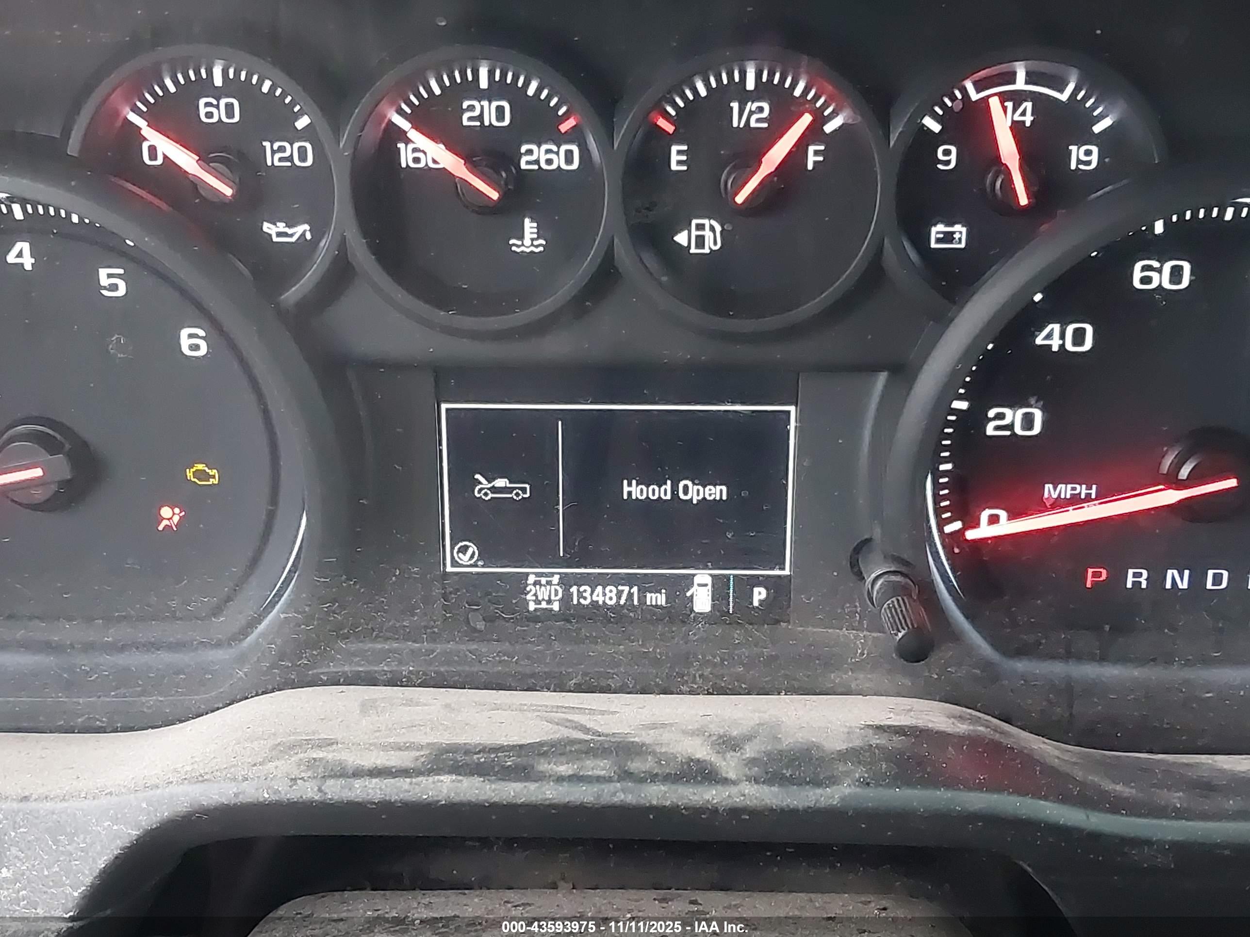 CHEVROLET SILVERADO image 6