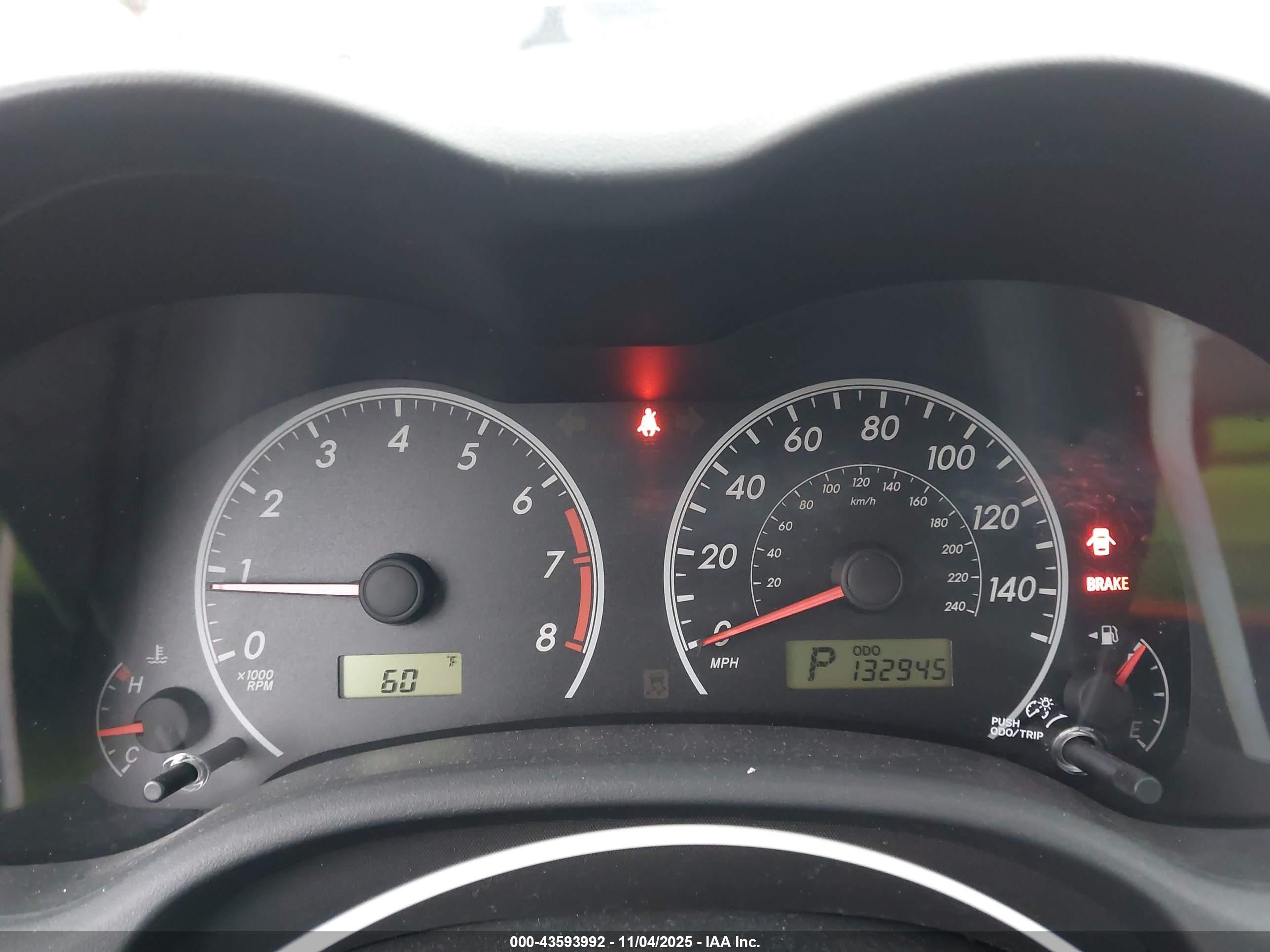 TOYOTA COROLLA image 7