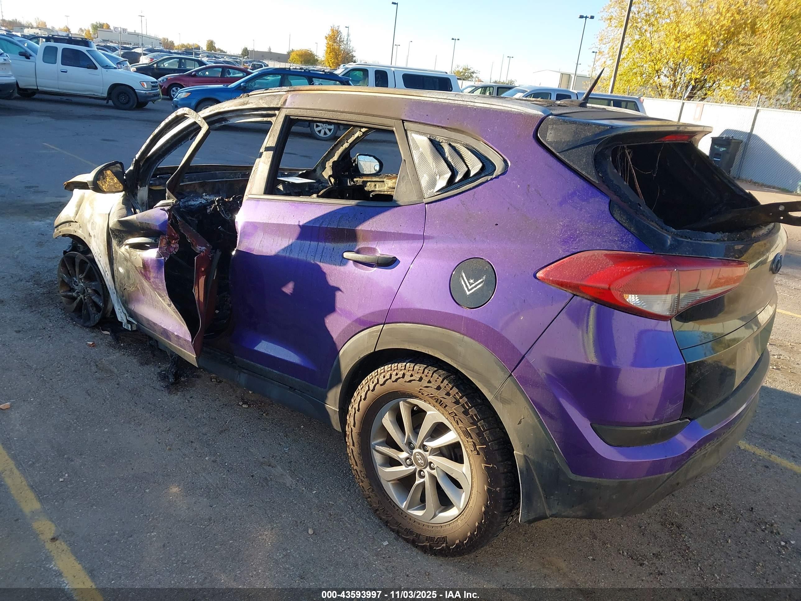 HYUNDAI TUCSON image 3