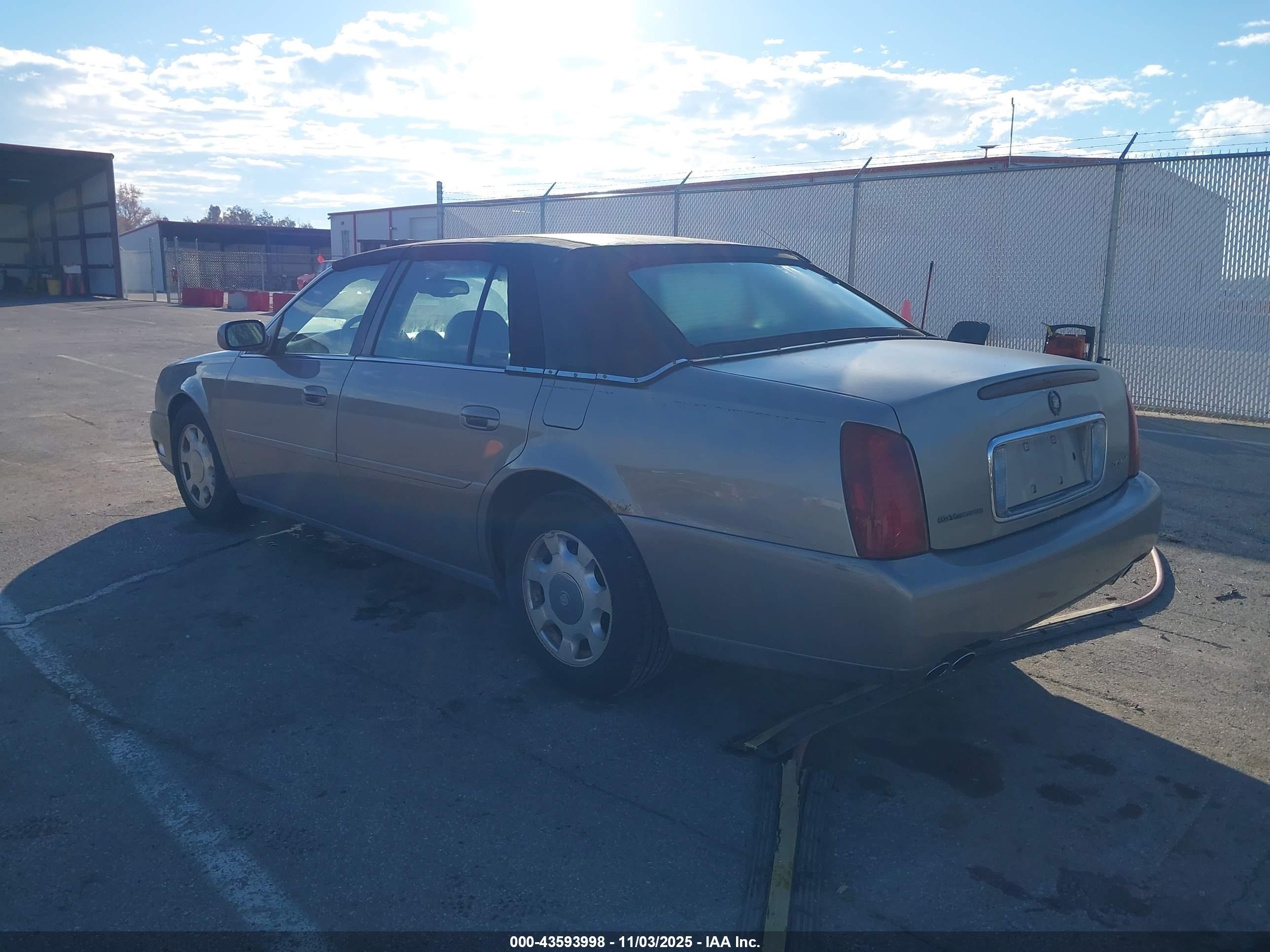 CADILLAC DEVILLE image 3