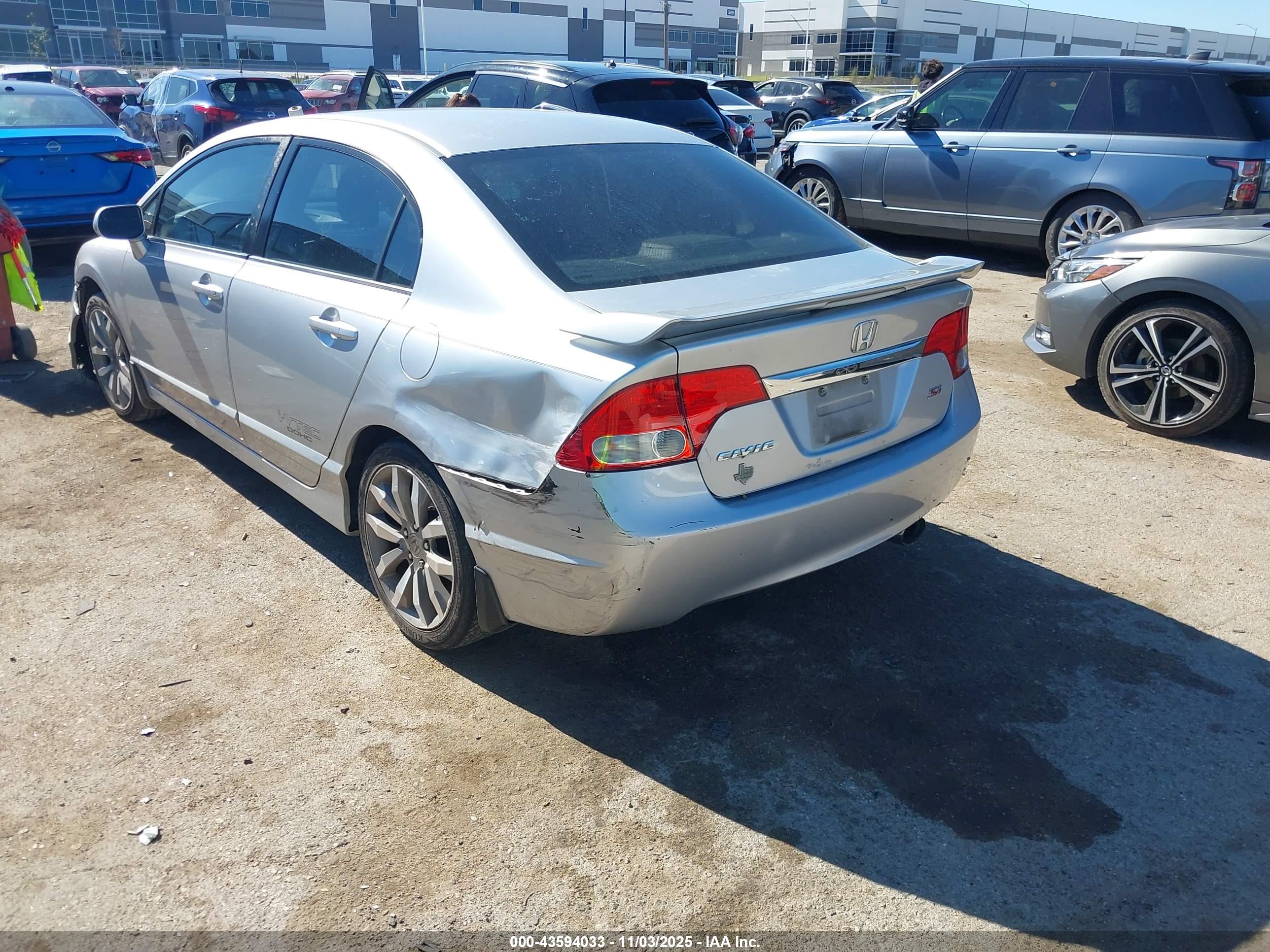 HONDA CIVIC image 3