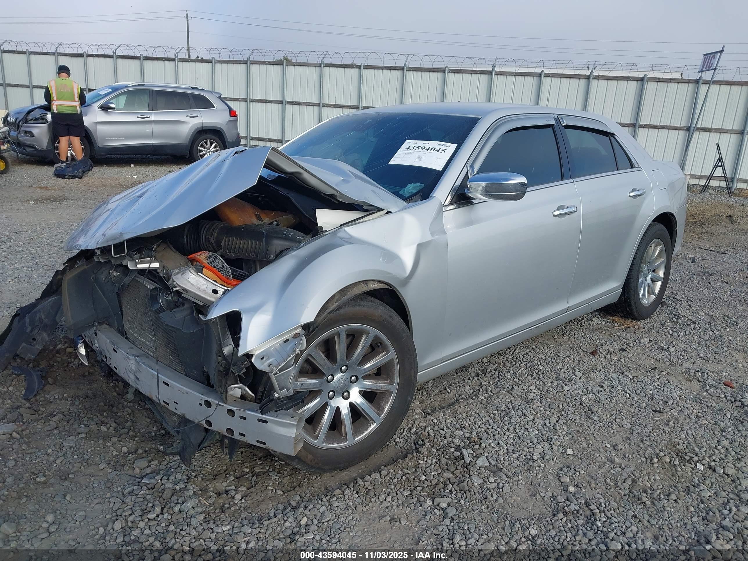 CHRYSLER 300C image 6