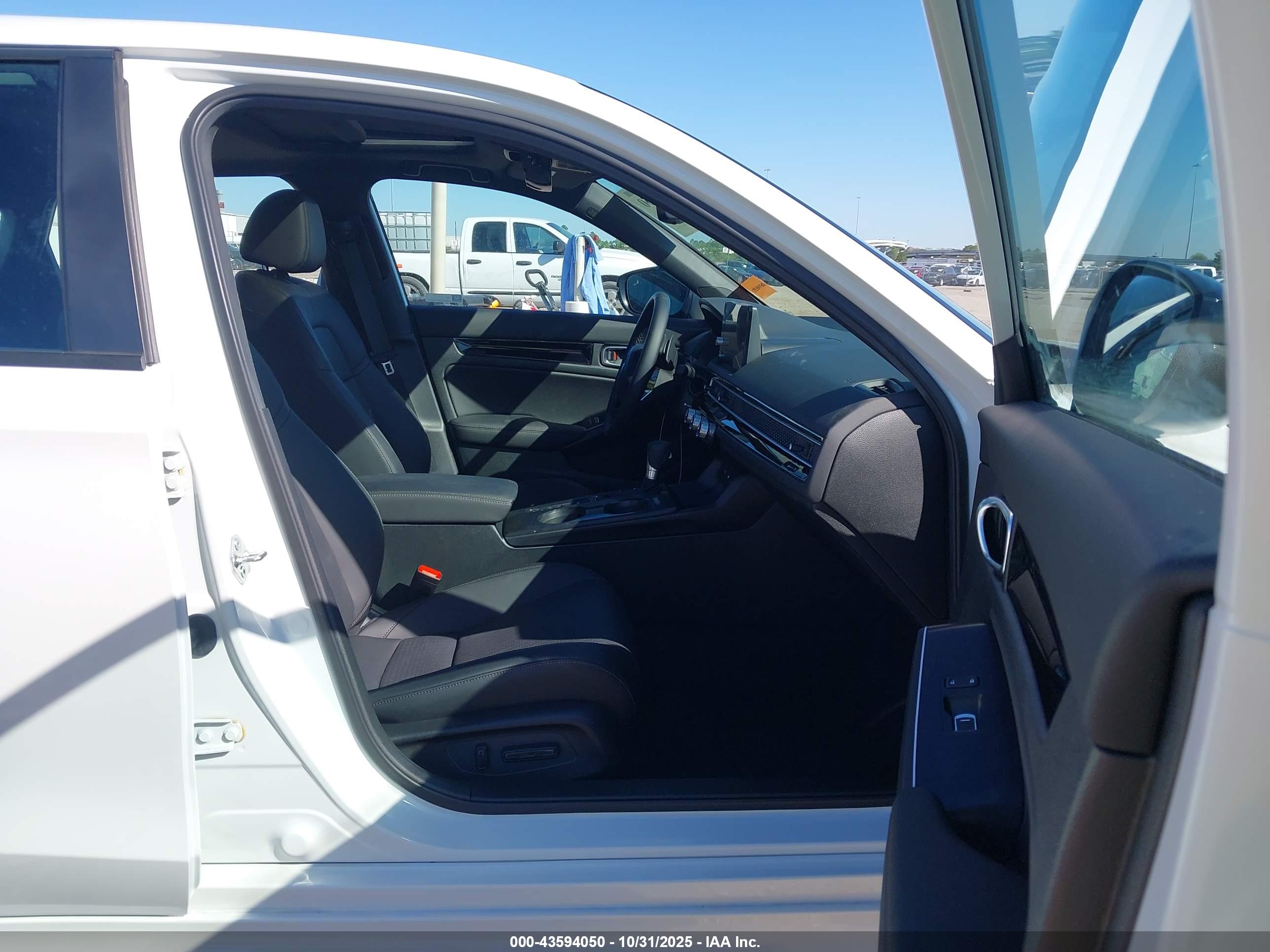 HONDA CIVIC image 5