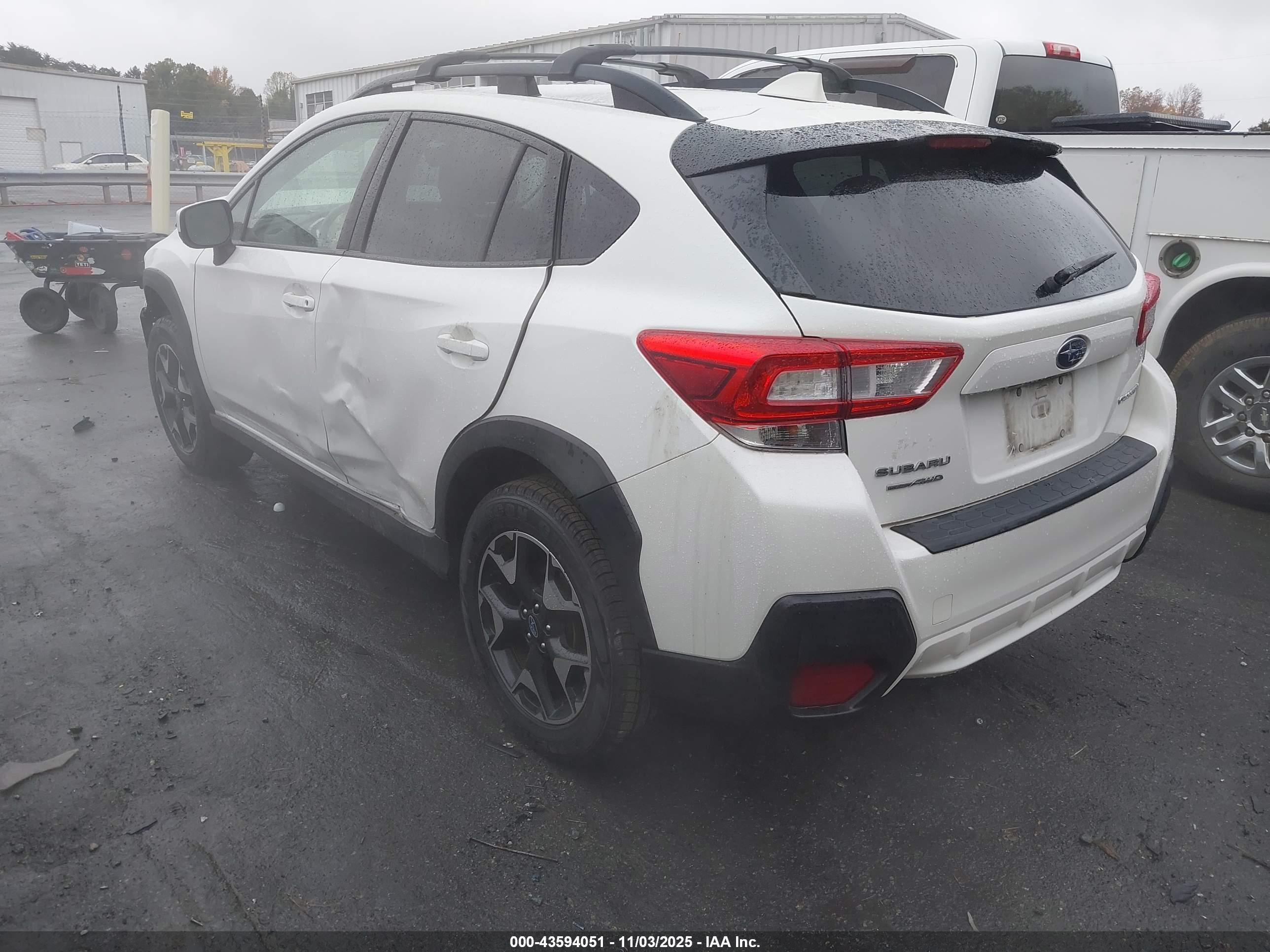 SUBARU CROSSTREK image 3