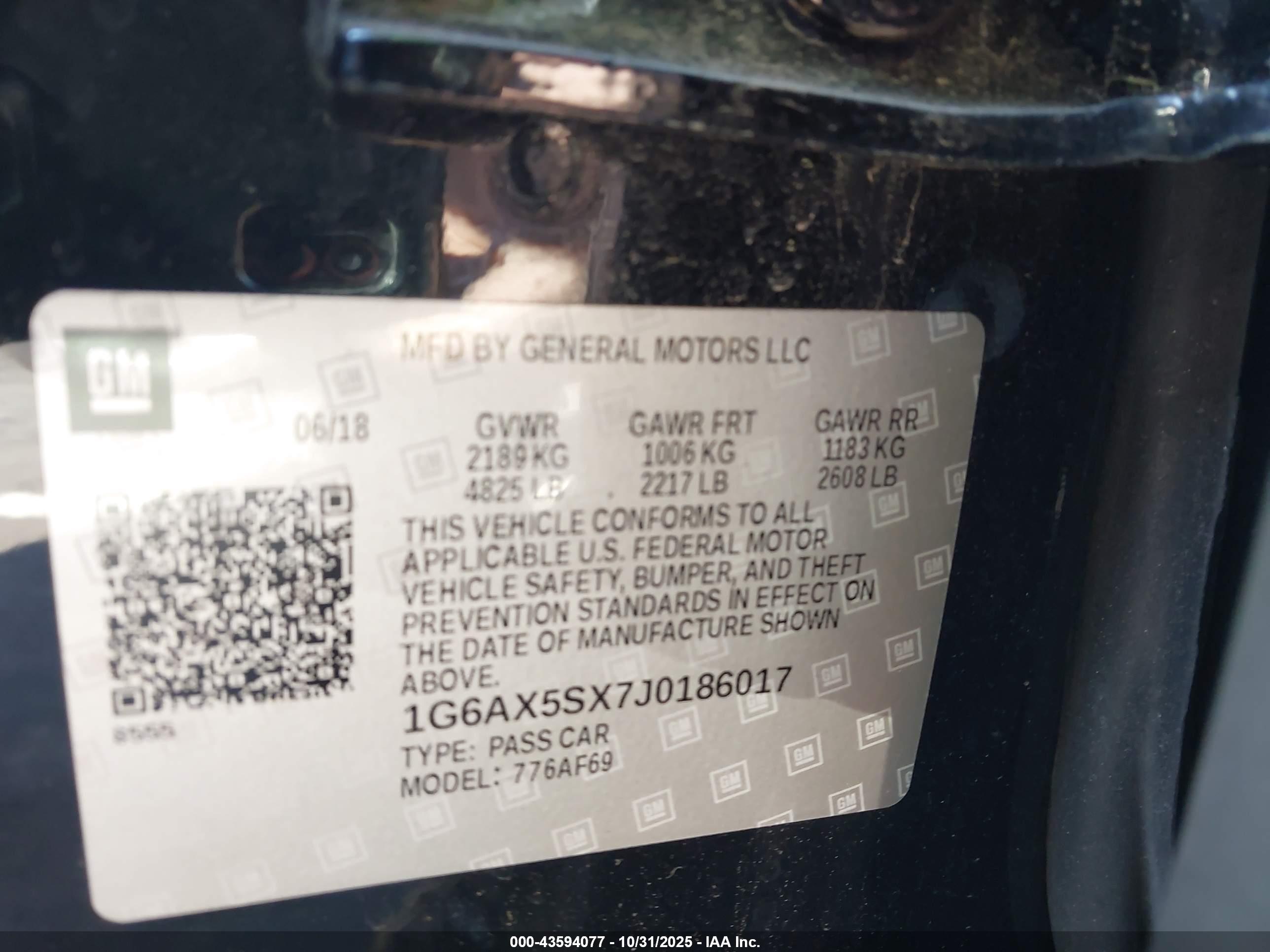 CADILLAC CTS image 9