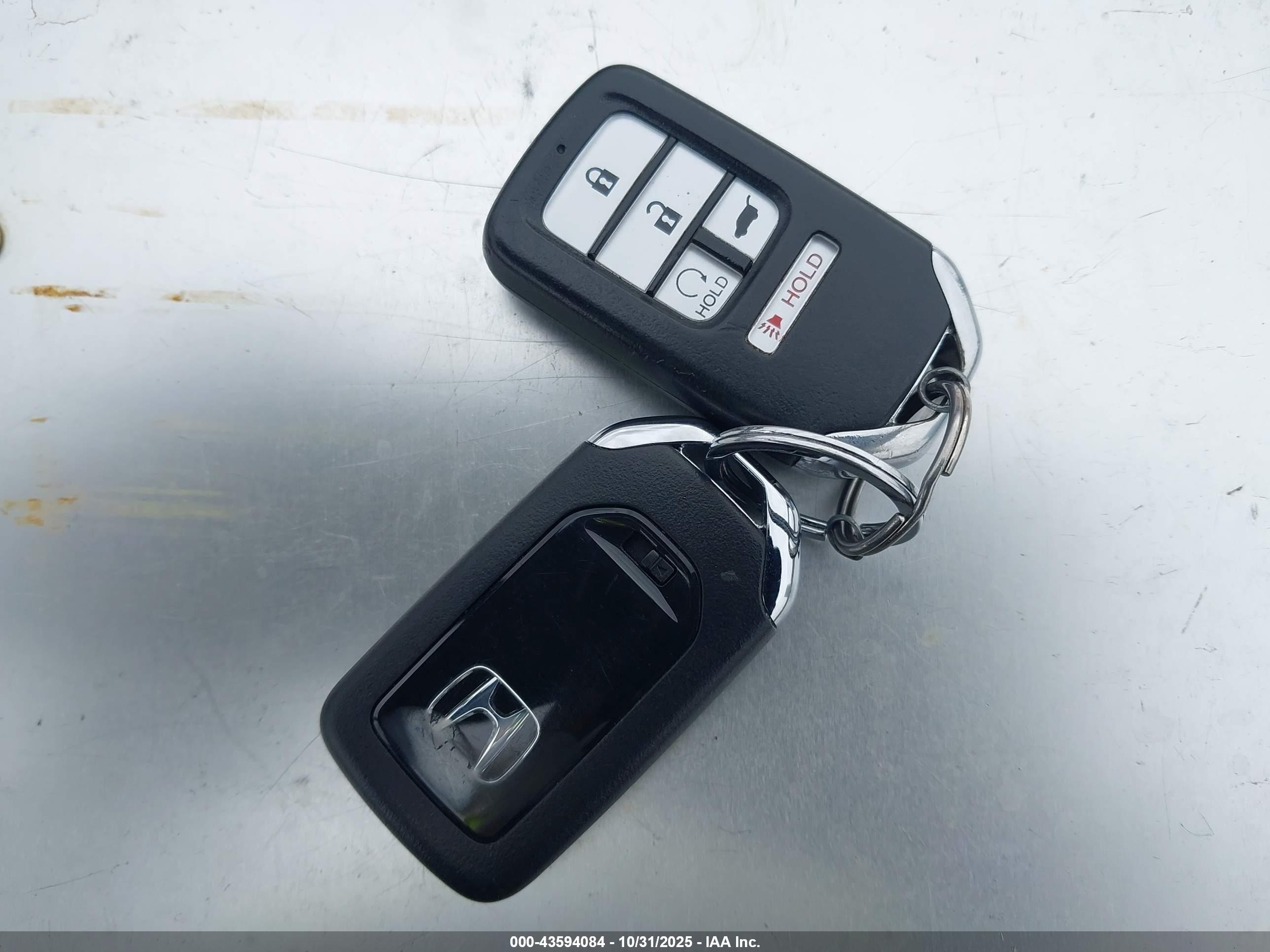 HONDA CR-V image 11