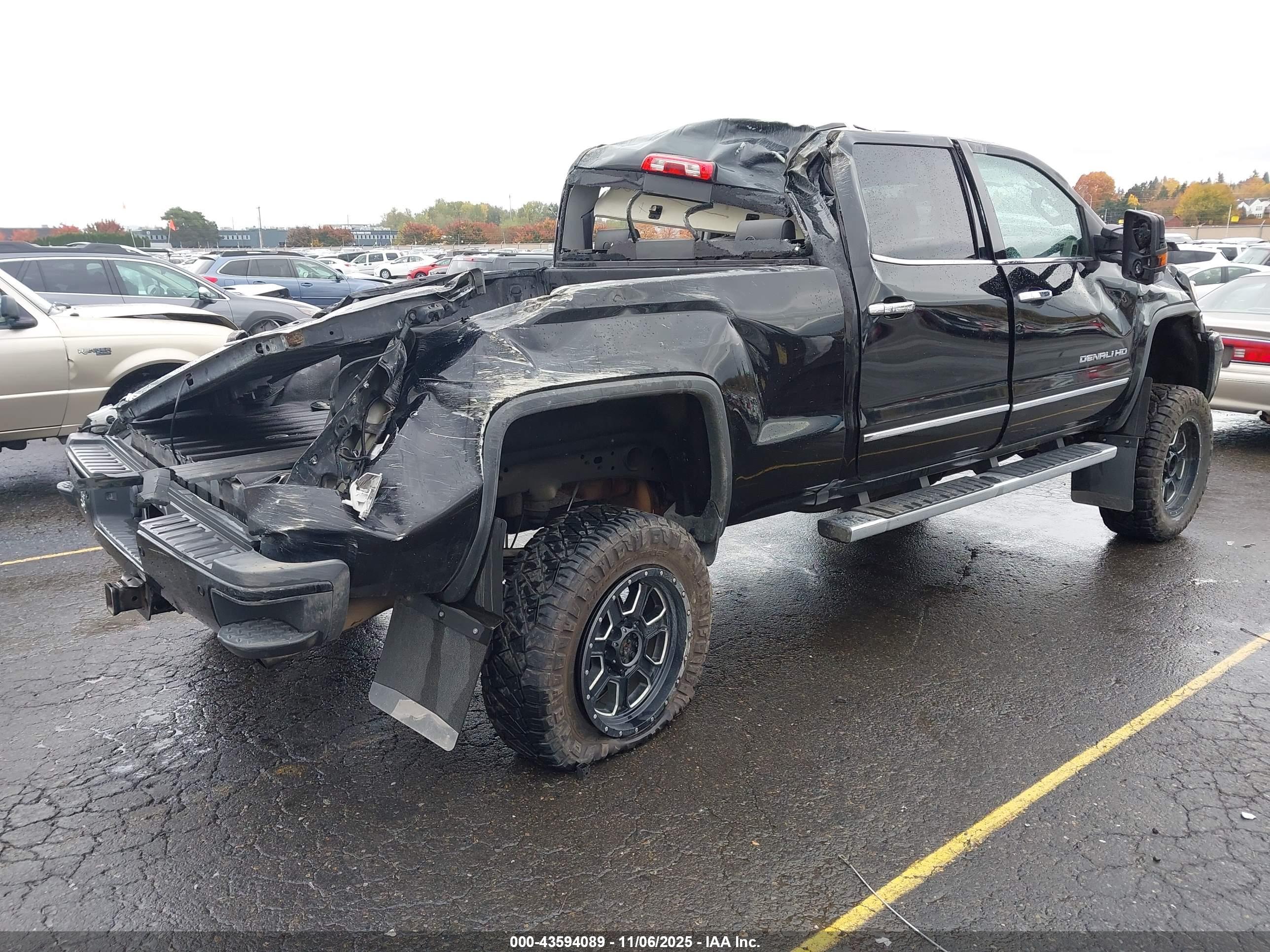 GMC SIERRA image 4