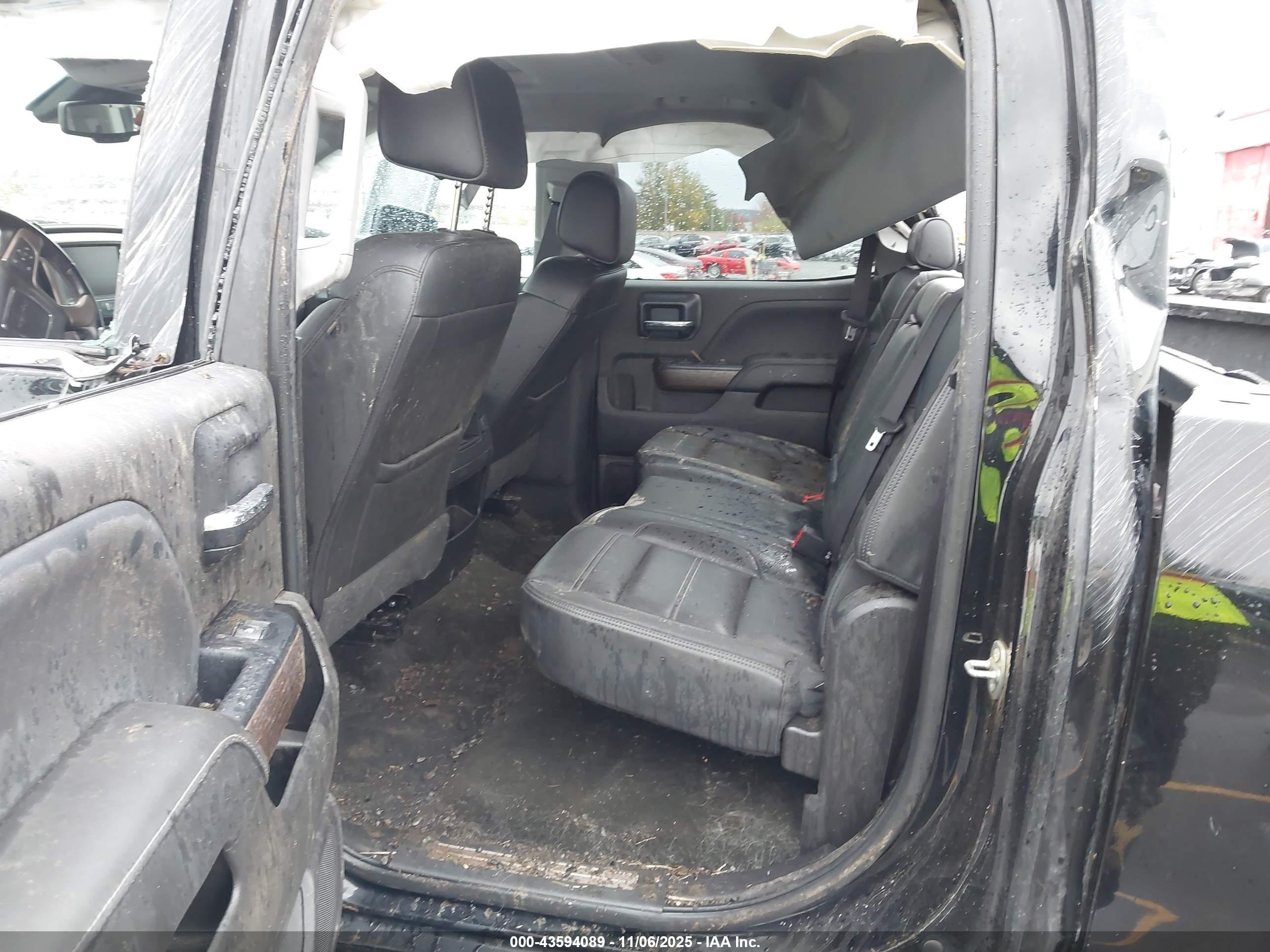 GMC SIERRA image 8