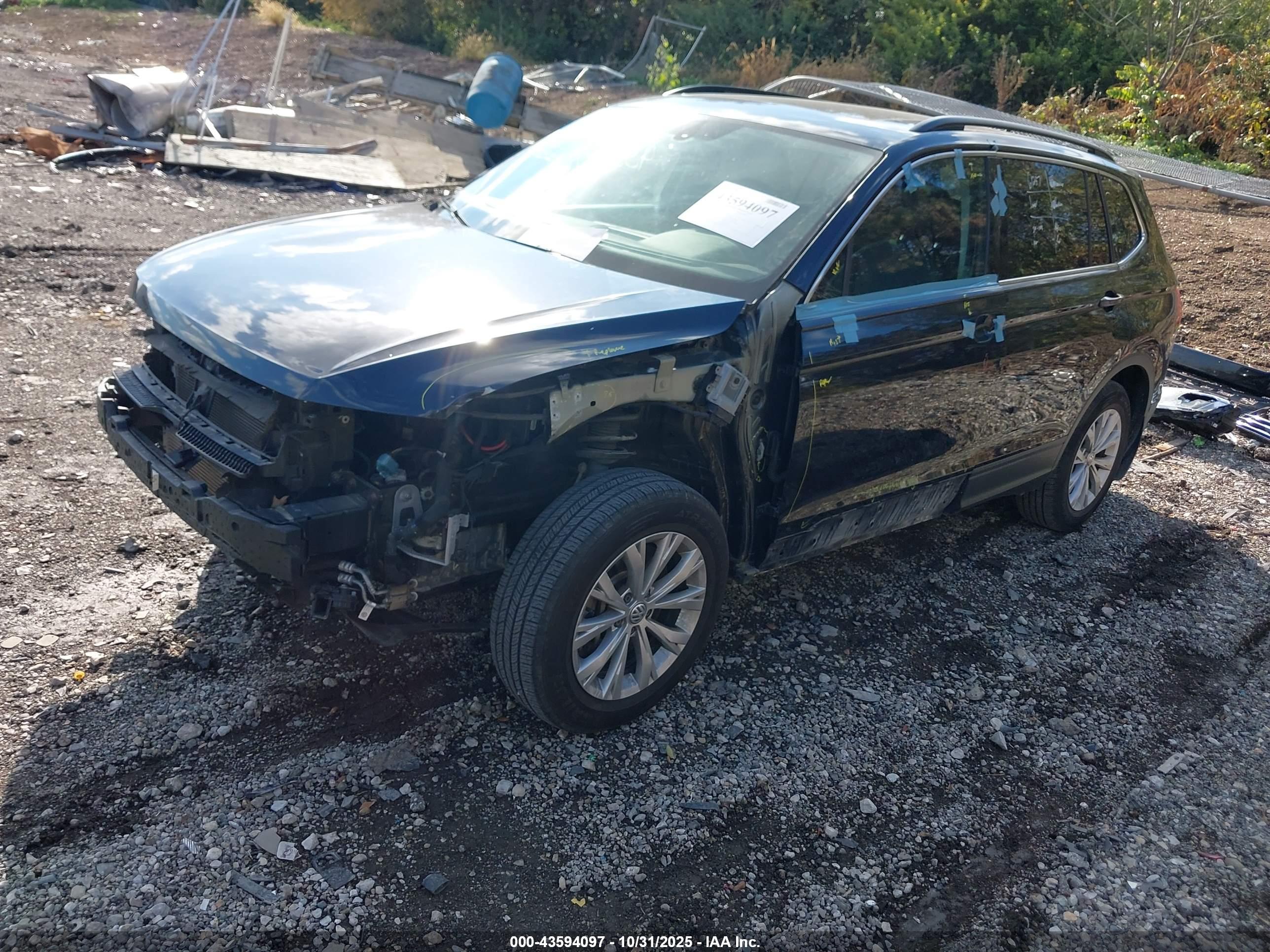 VOLKSWAGEN TIGUAN image 2