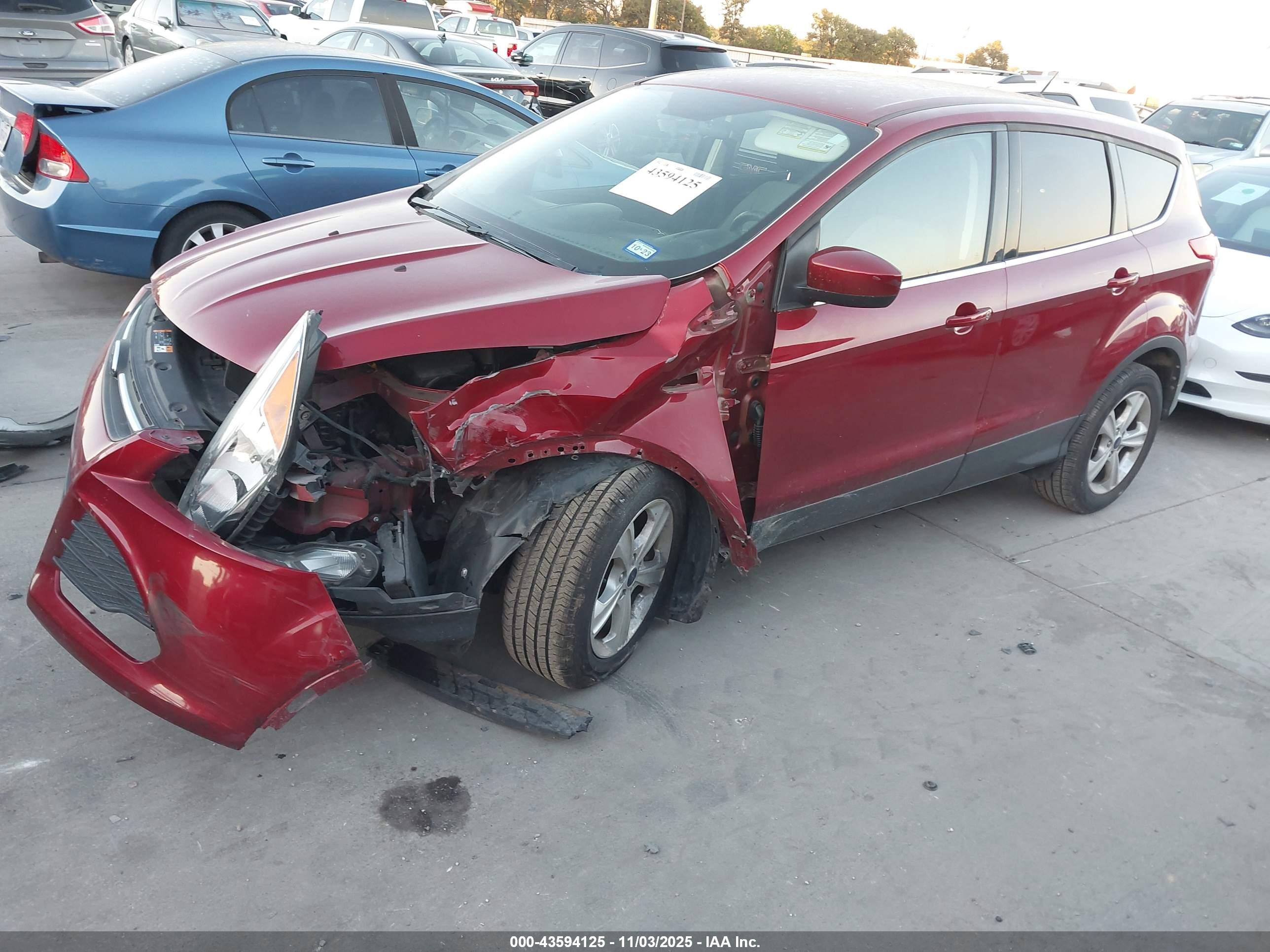 FORD ESCAPE image 2