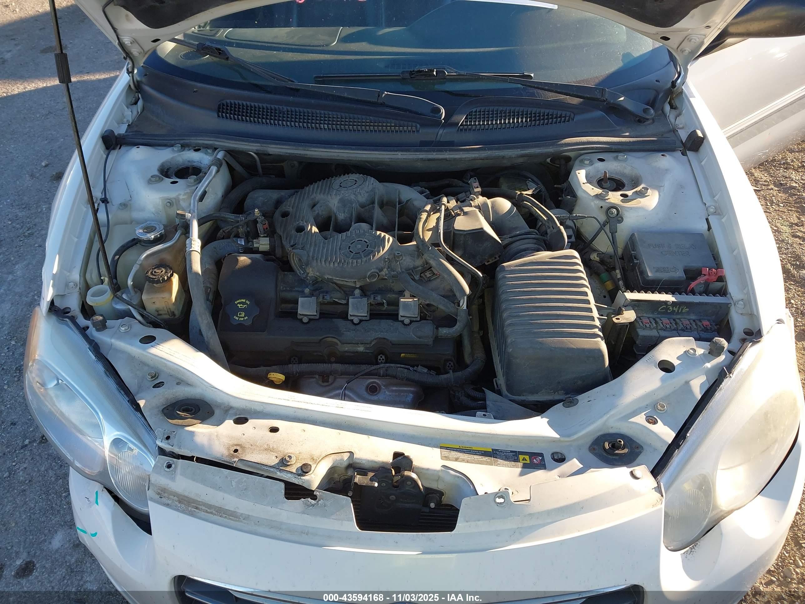 CHRYSLER SEBRING image 10