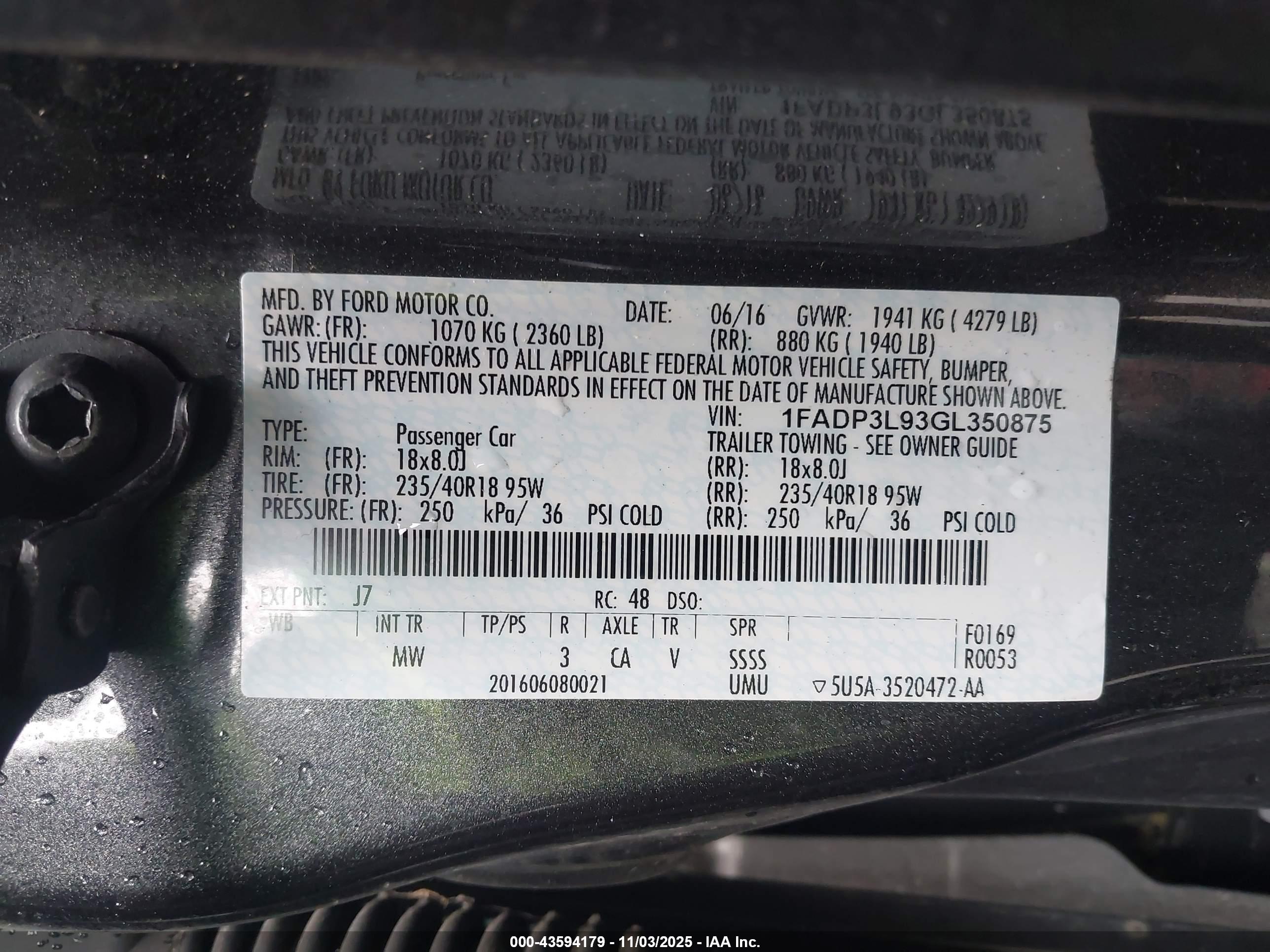 FORD FOCUS image 9