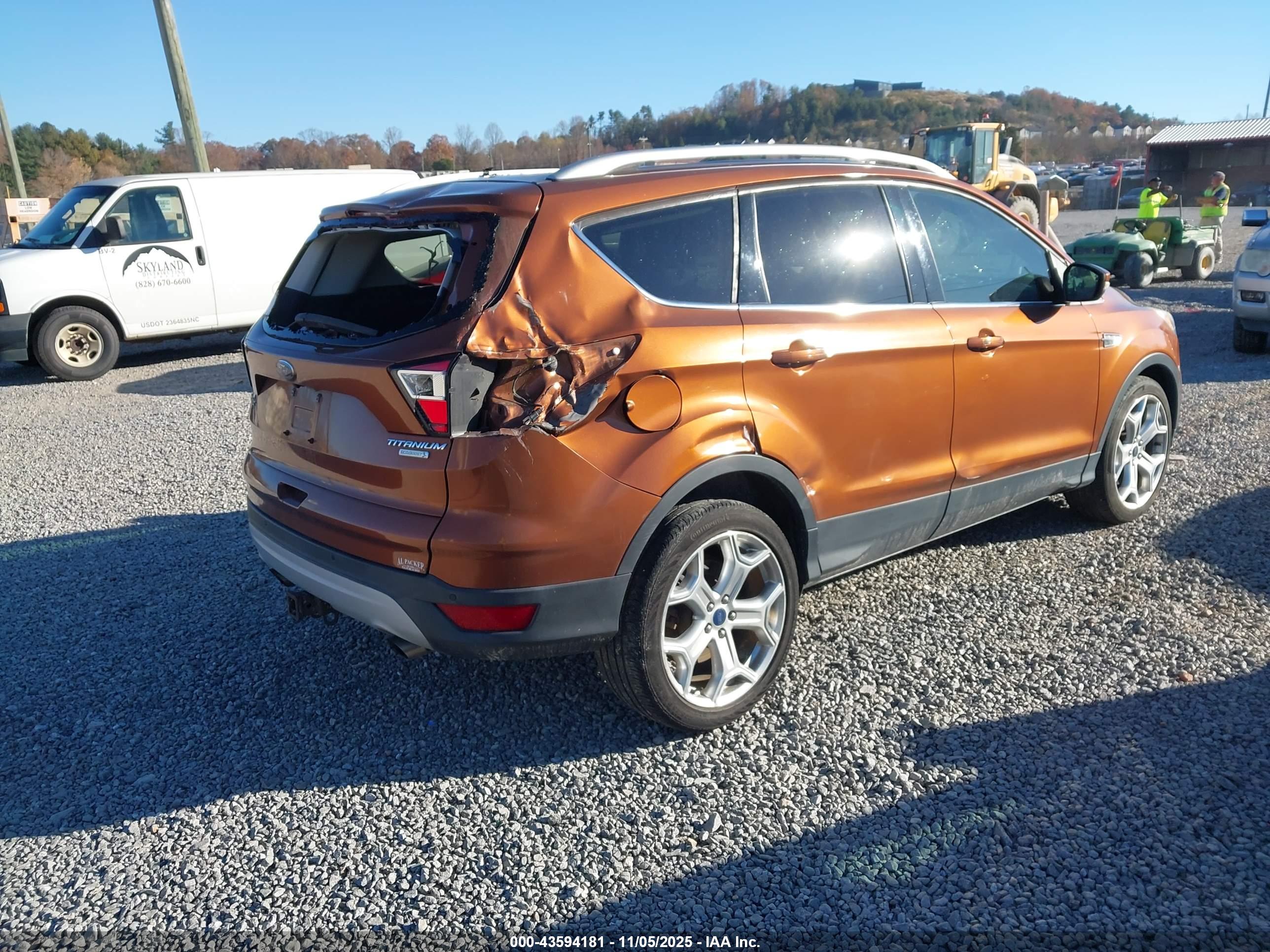 FORD ESCAPE image 4