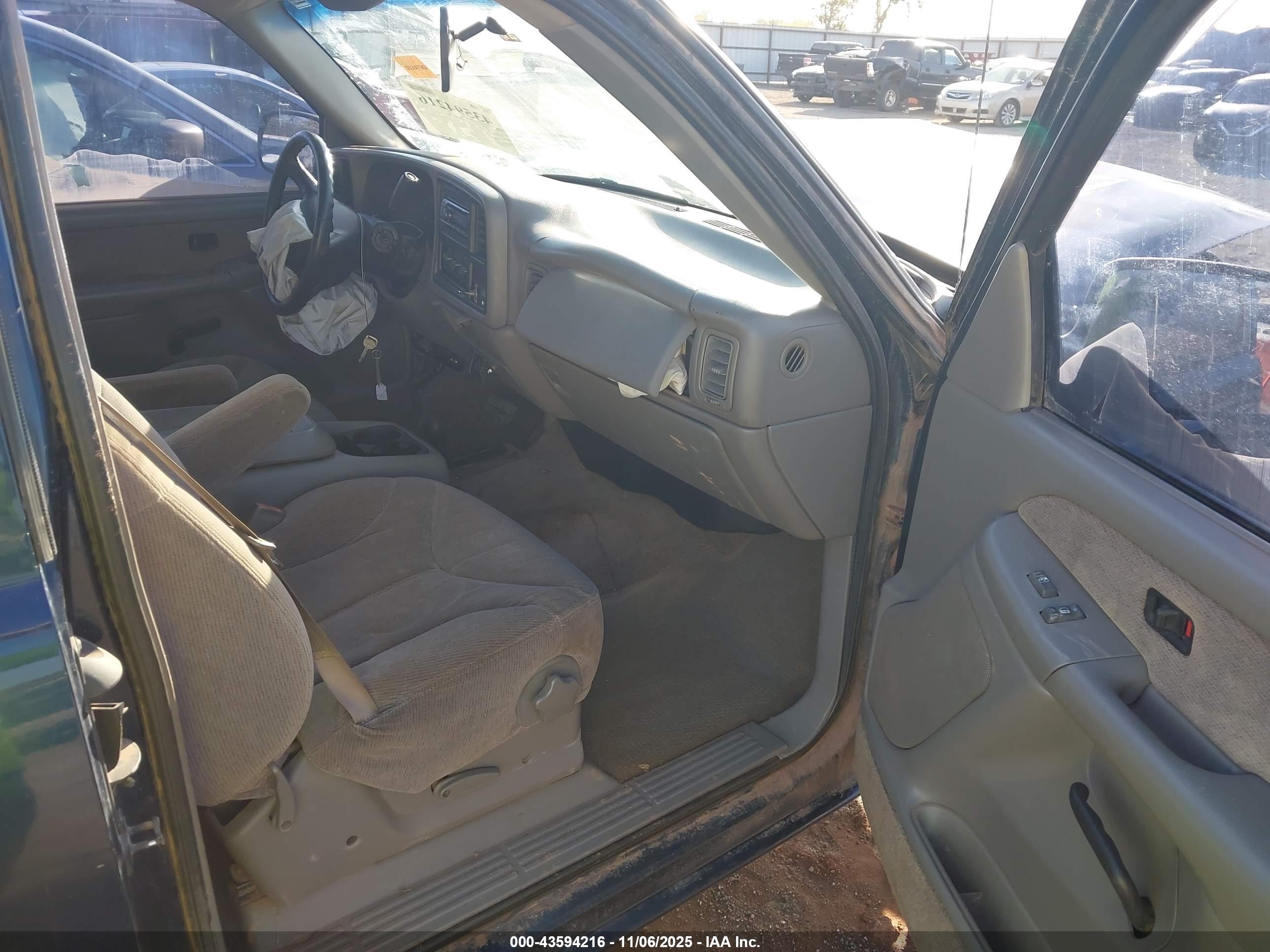 GMC SIERRA image 5