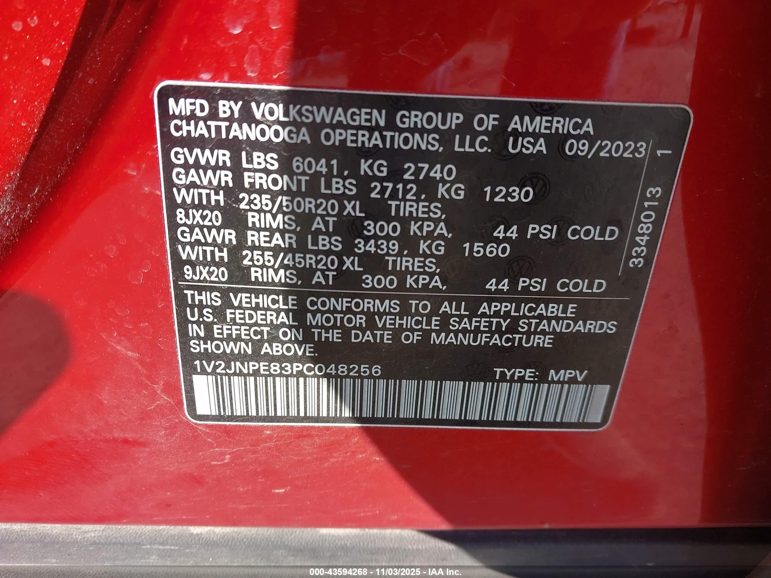 VOLKSWAGEN ID.4 image 9