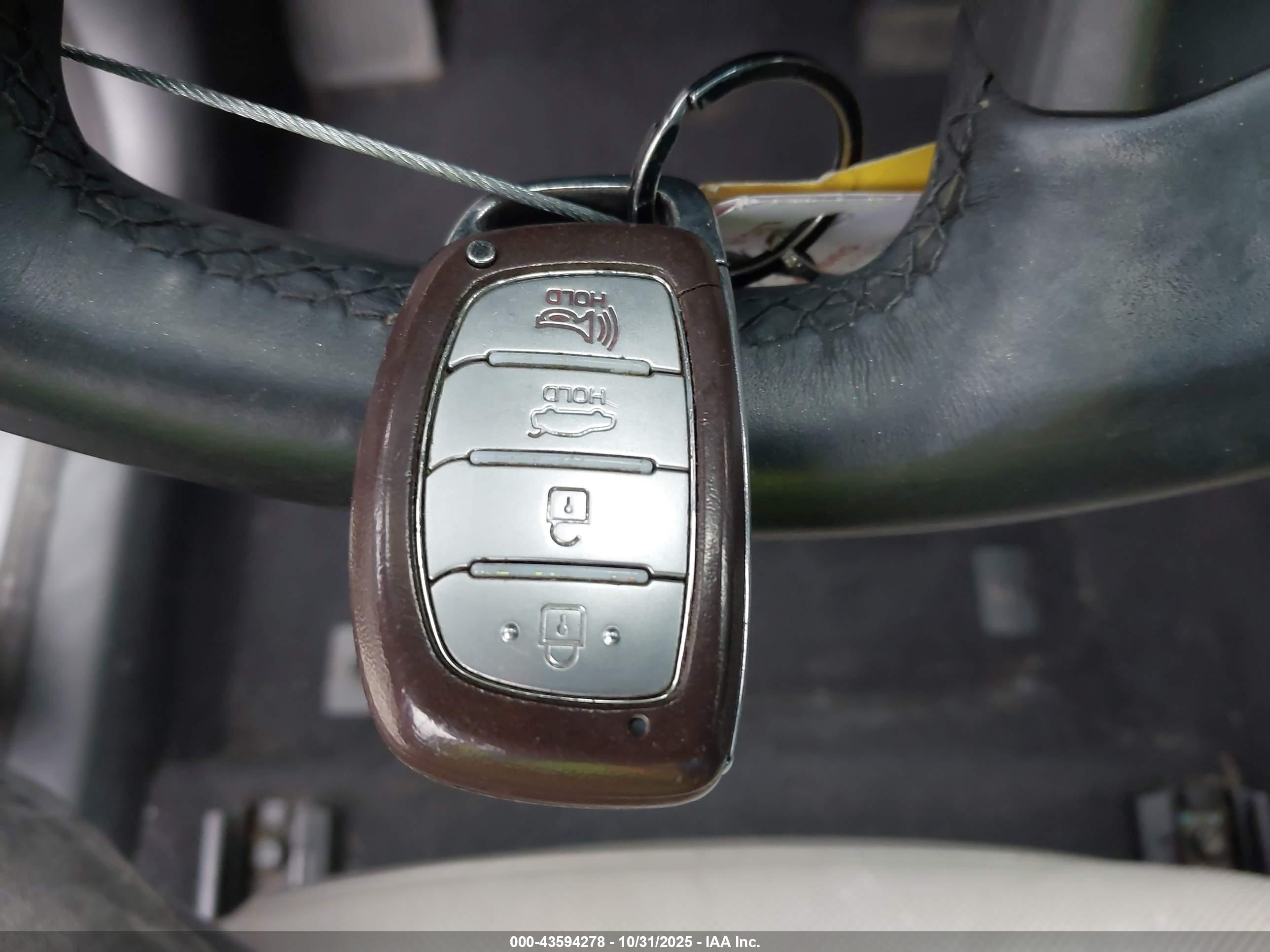 HYUNDAI SONATA image 11