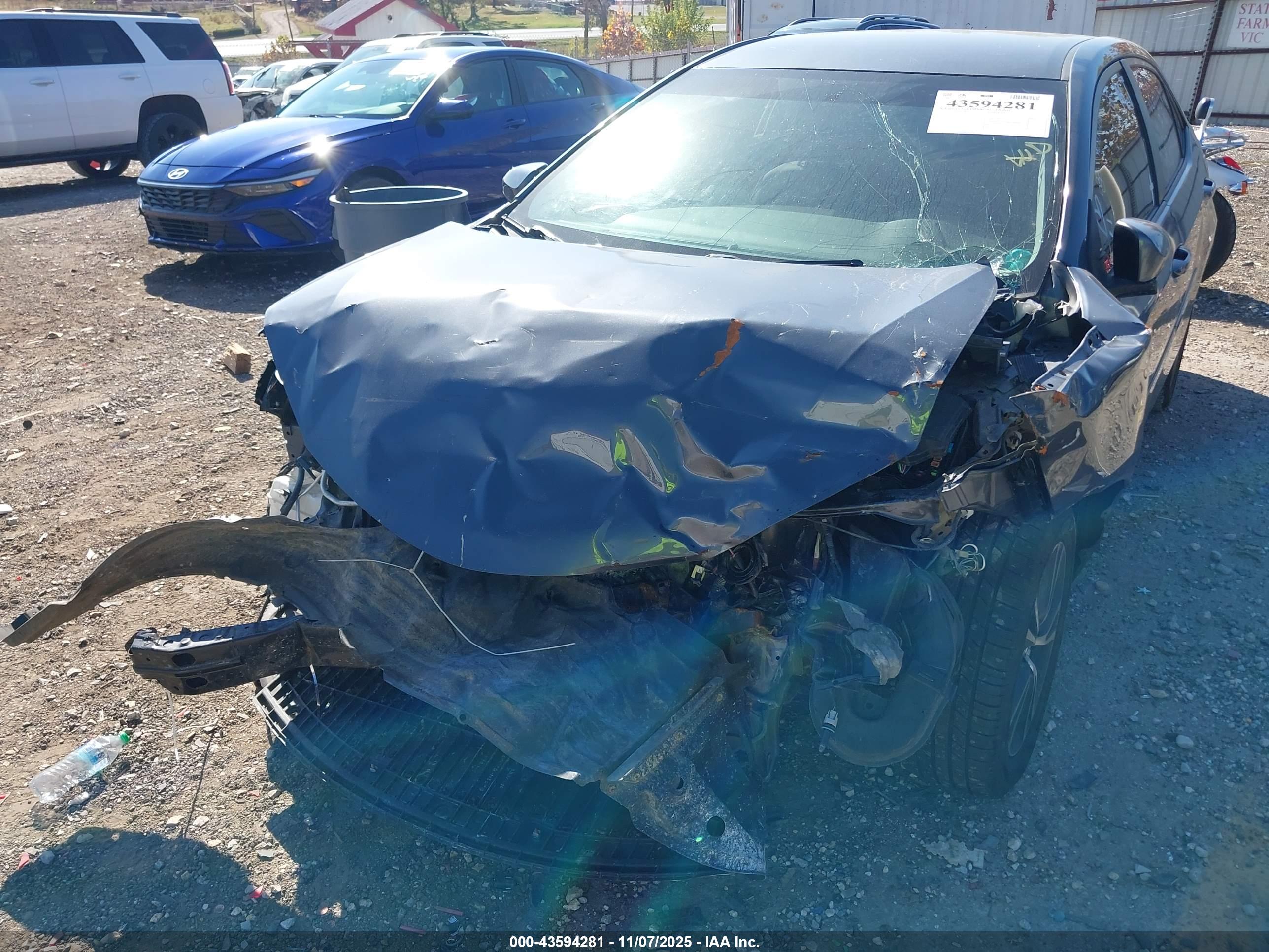 TOYOTA COROLLA image 6