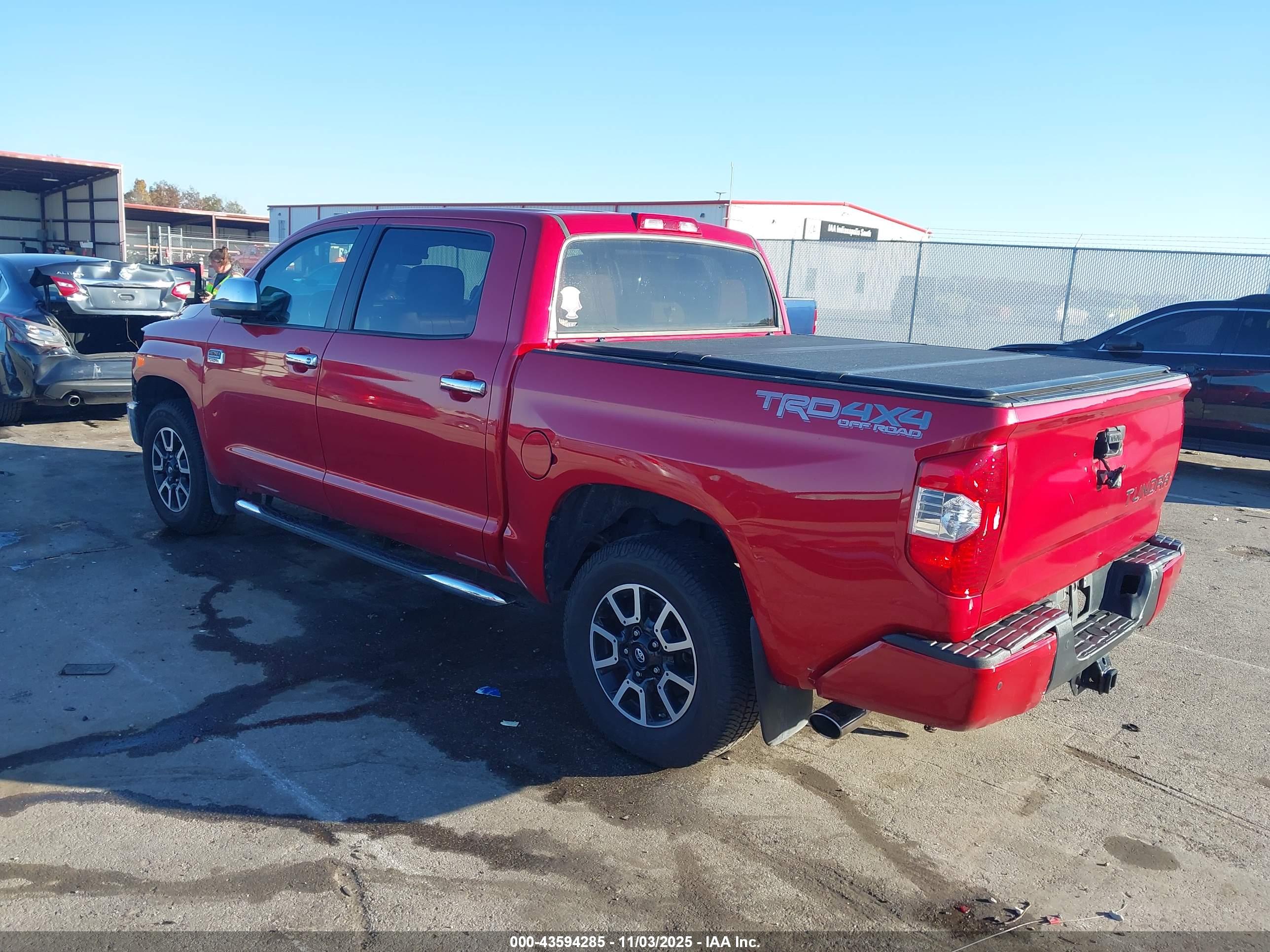 TOYOTA TUNDRA image 3